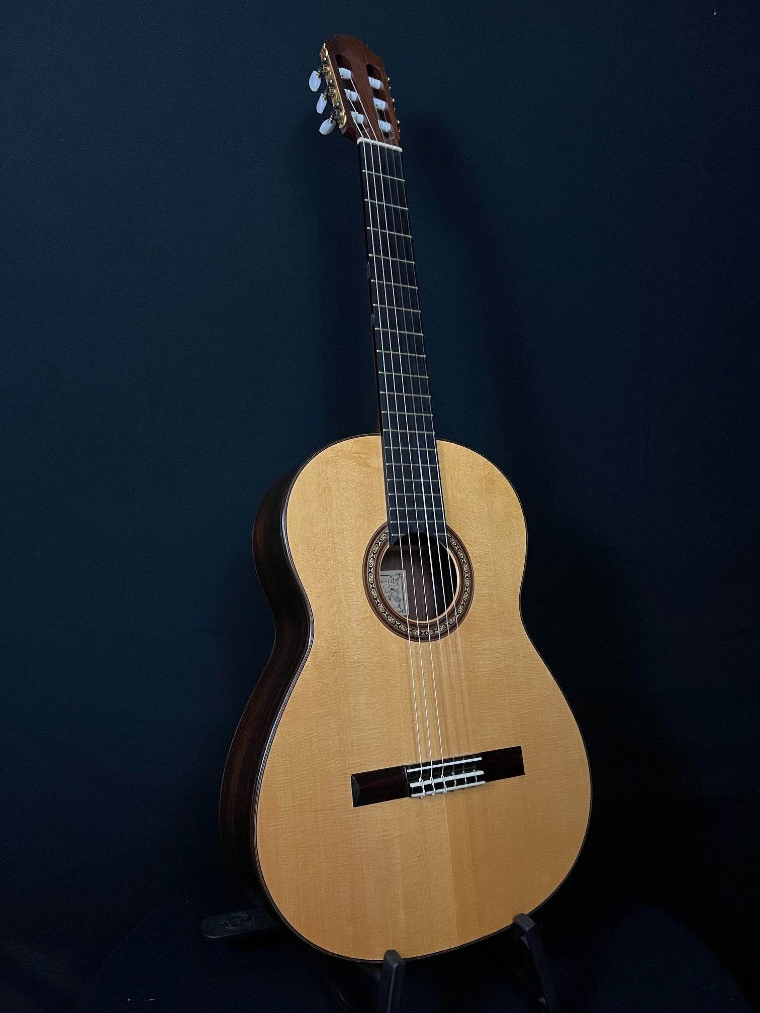 1981 Larrivee L-31 Classical - Acoustic Corner