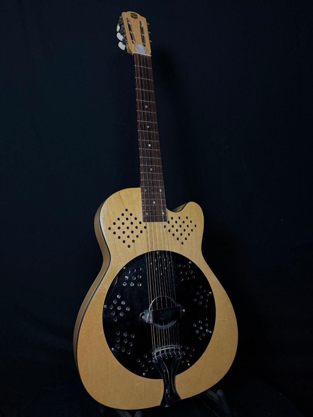 1991 Dobro DW90SC guitar with maple body and metal resonator