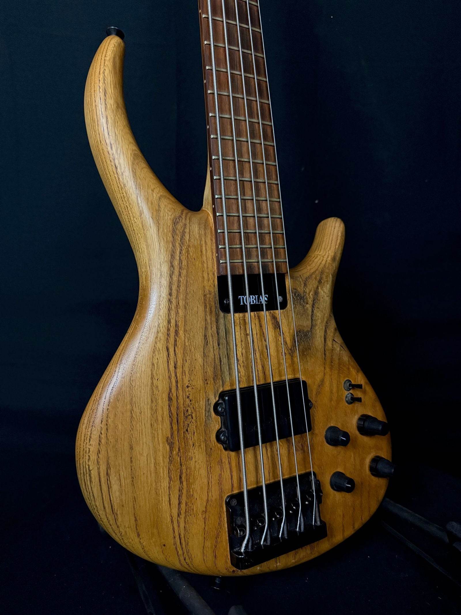 1997 Tobias Growler 5-string - Acoustic Corner