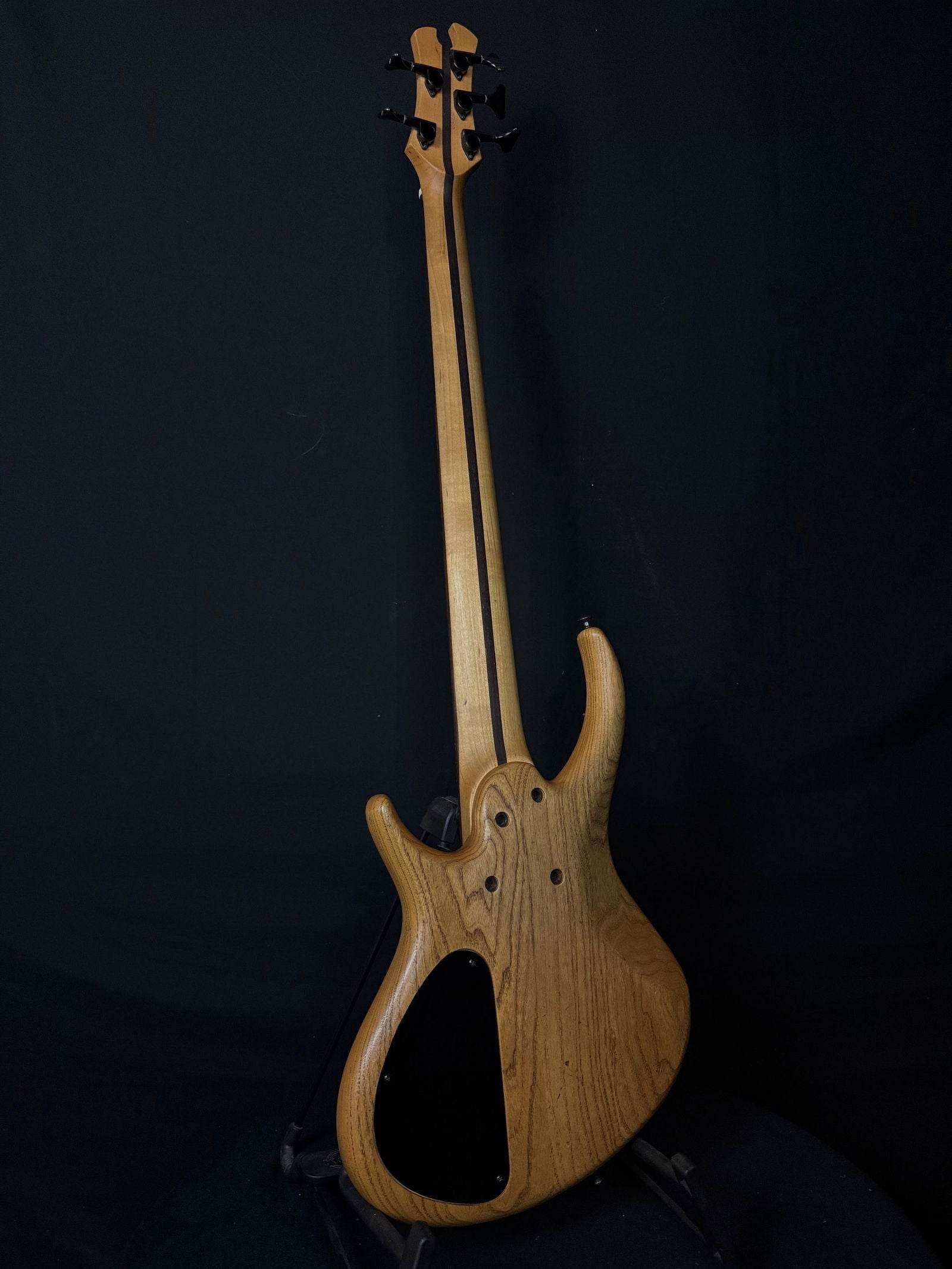 1997 Tobias Growler 5-string - Acoustic Corner