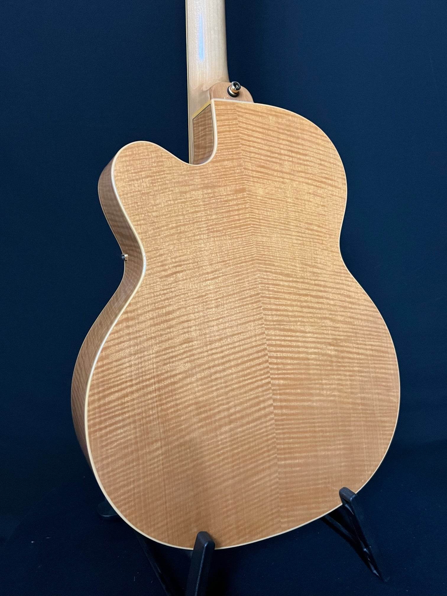 2000 Hofner Jazzica Custom - Acoustic Corner