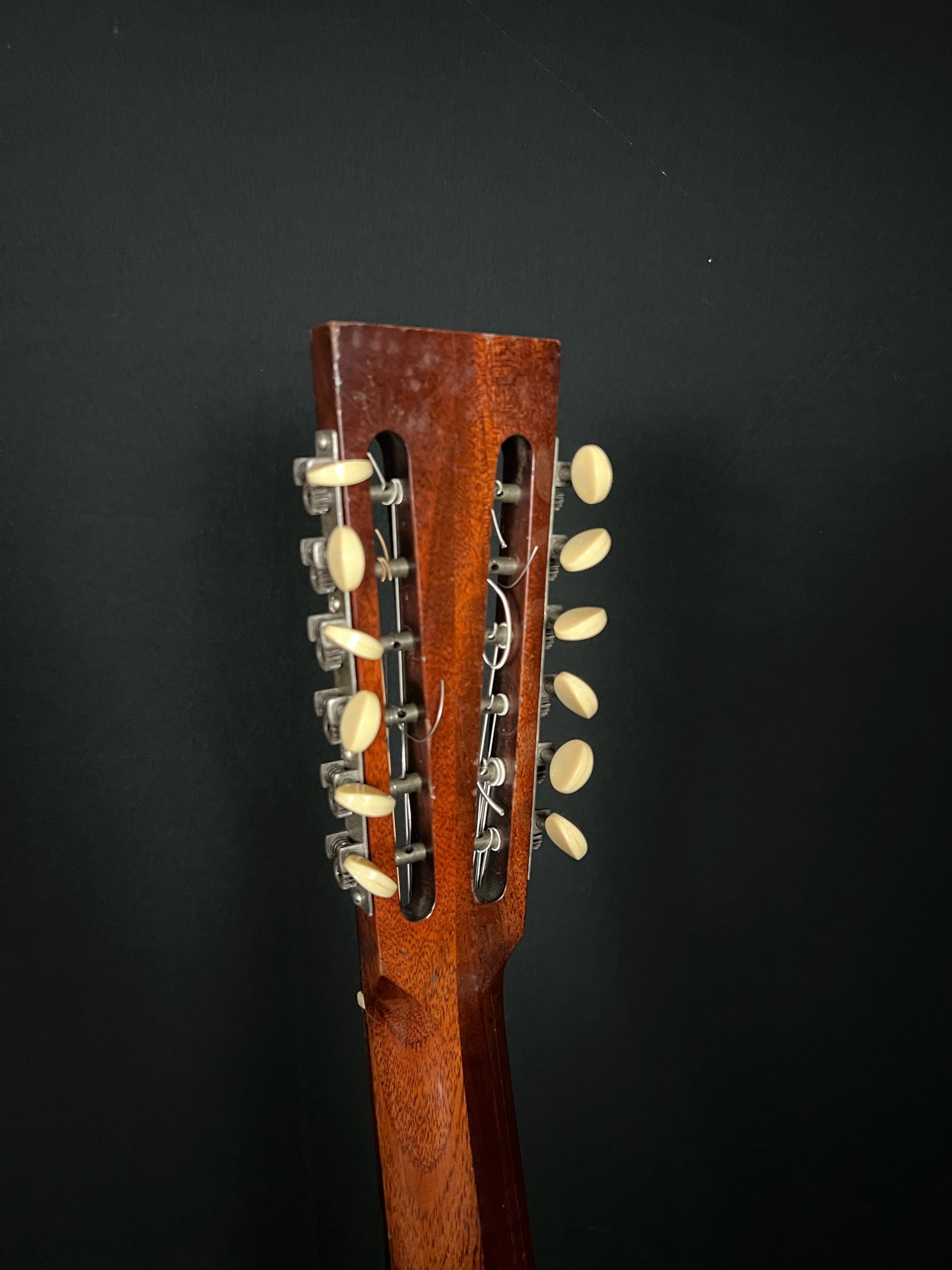 2002 Dell Arte "Leadbelly Stella" built by John Kinard - Acoustic Corner