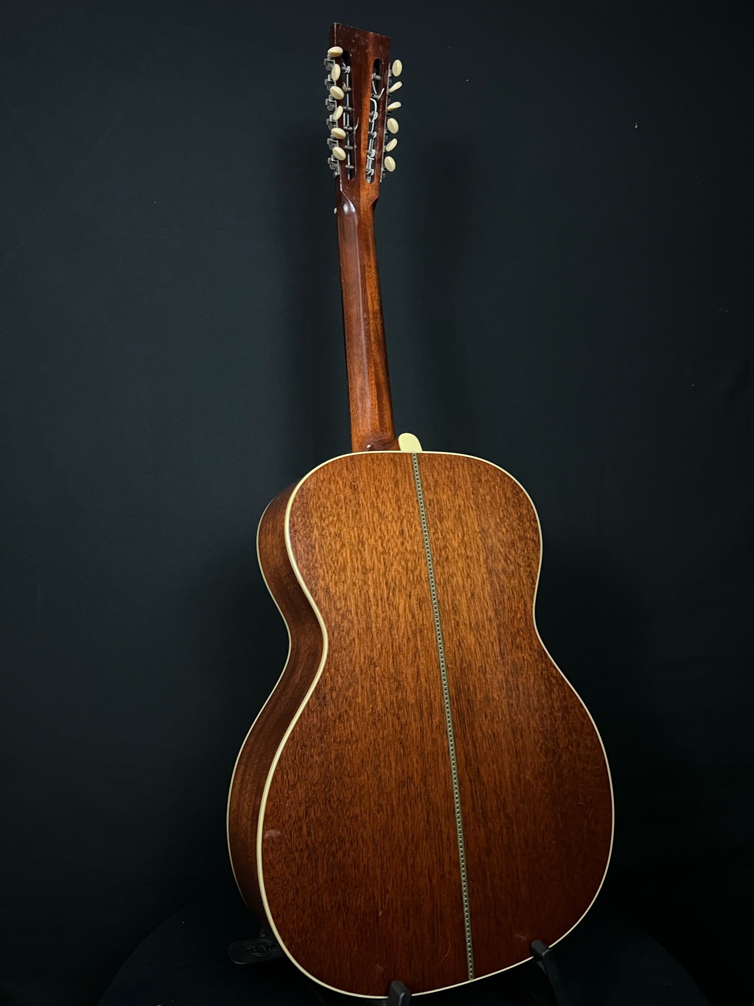2002 Dell Arte "Leadbelly Stella" built by John Kinard - Acoustic Corner