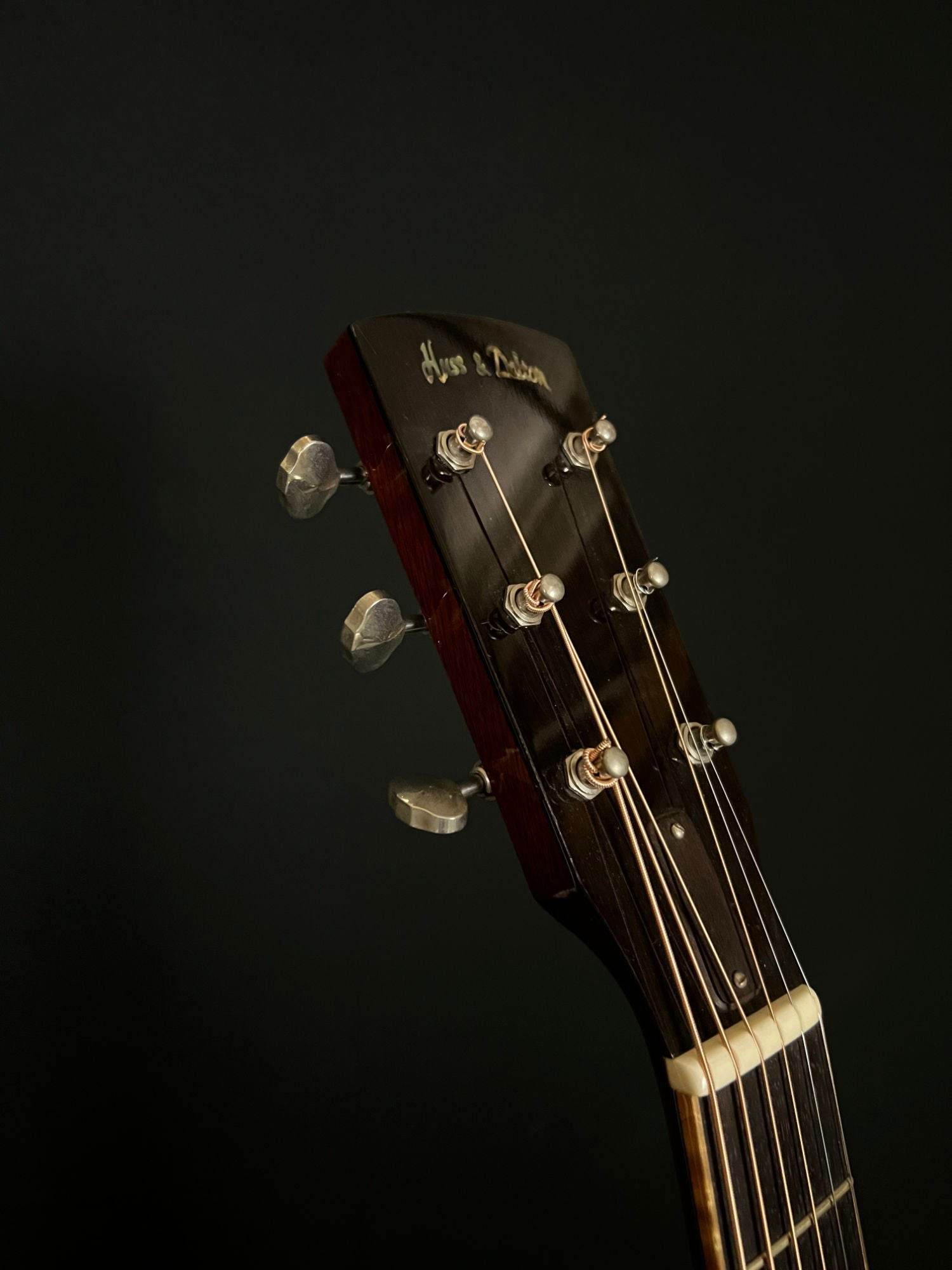 2002 Huss and Dalton DS-12 Custom - Acoustic Corner