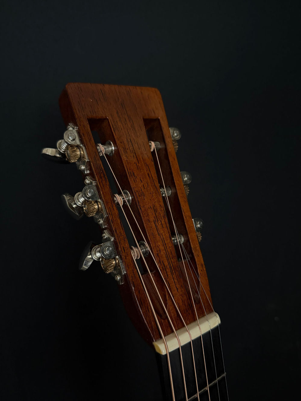 2013 Martin Authentic 1931 D-28 headstock