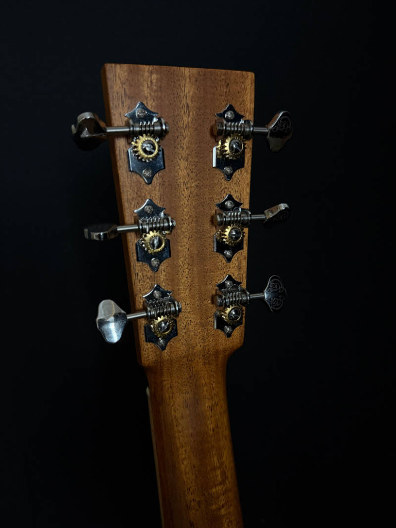 2023 Larrivée 0-40 with KK pickup tuners