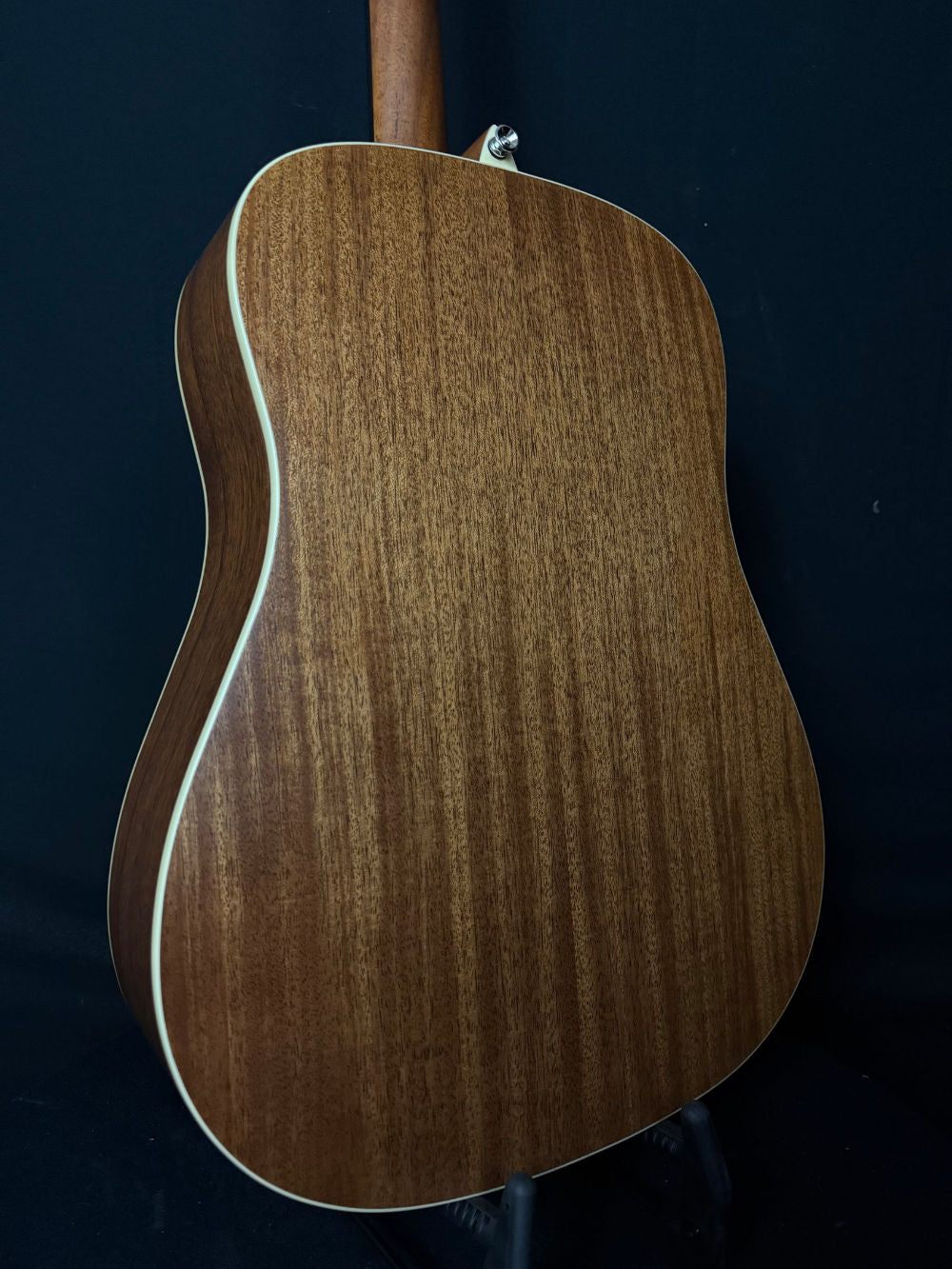 Alvarez AD60 Dreadnought acoustic guitar back panel