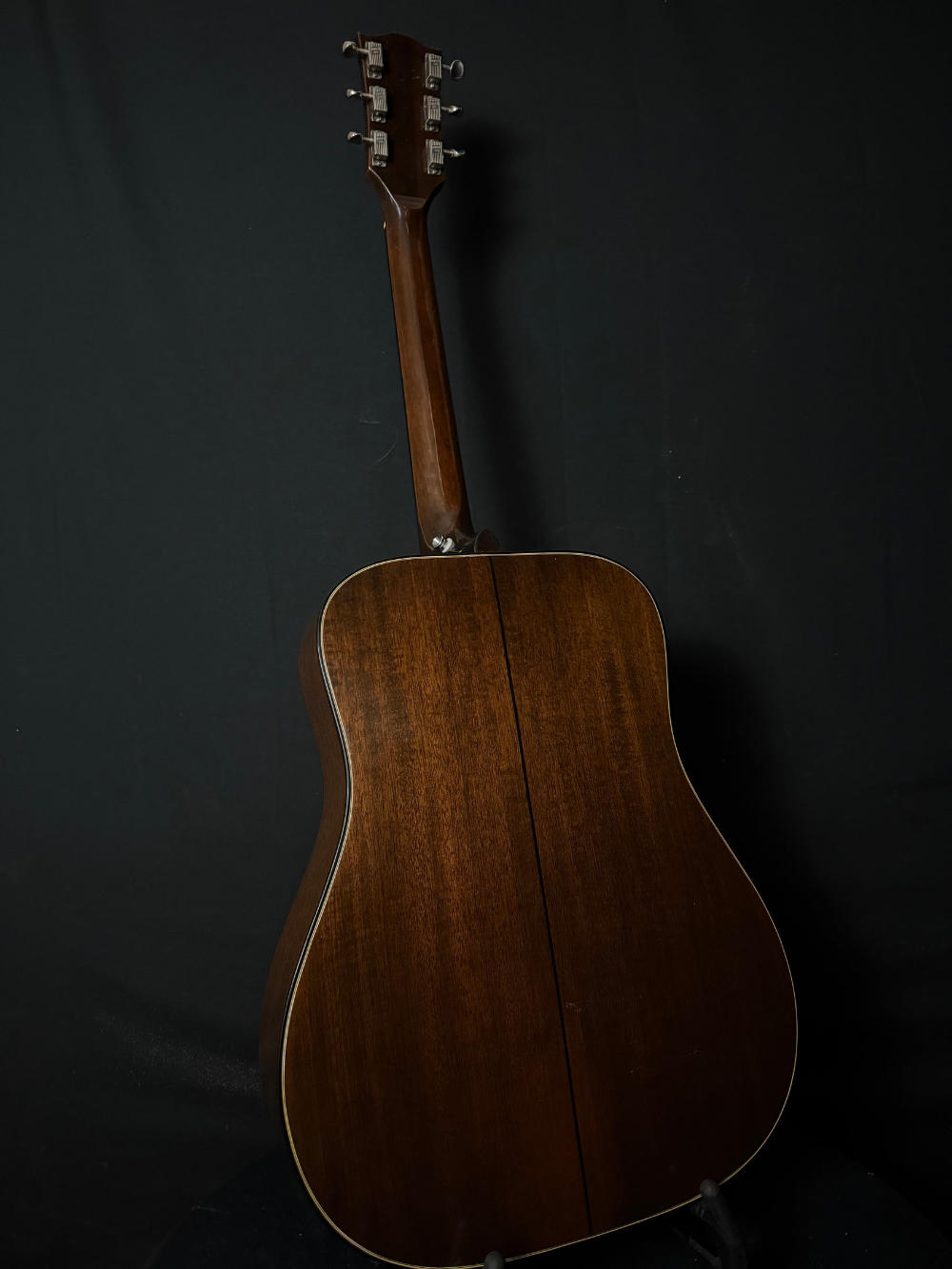 Full back shot of the Circa 1971 Gibson SJ Deluxe acoustic guitar