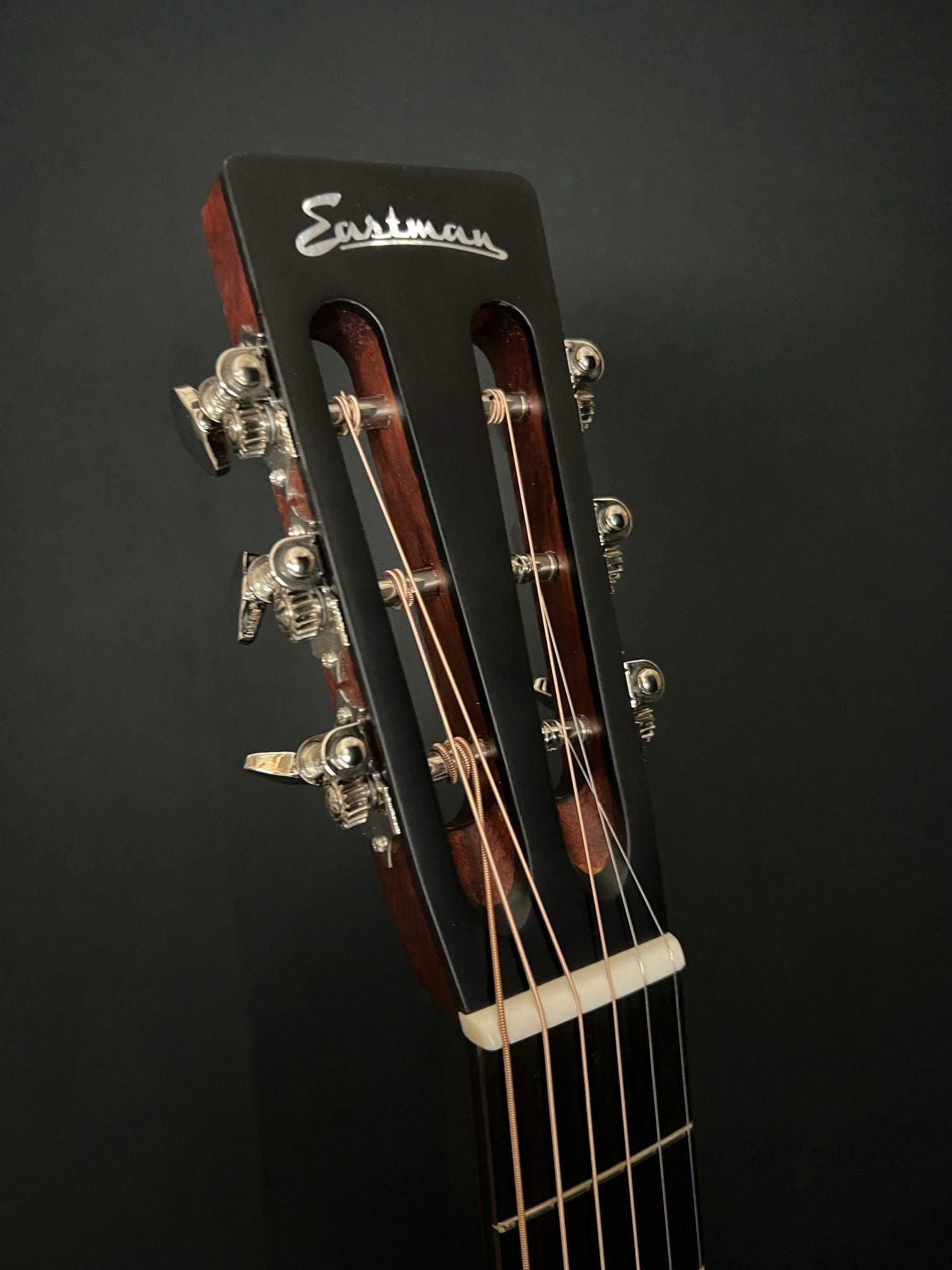 Eastman E10-00-TC - Acoustic Corner