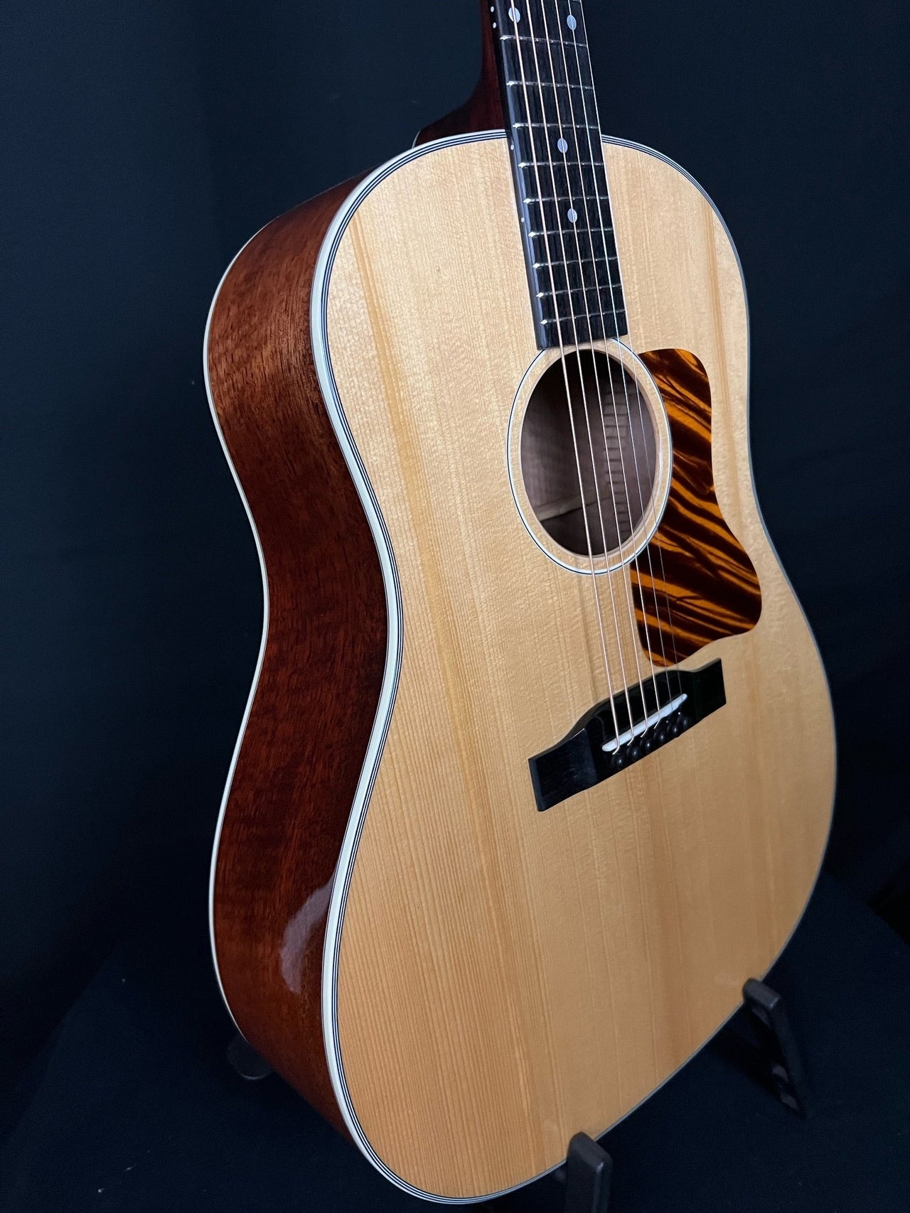 Eastman E6SS-TC - Acoustic Corner