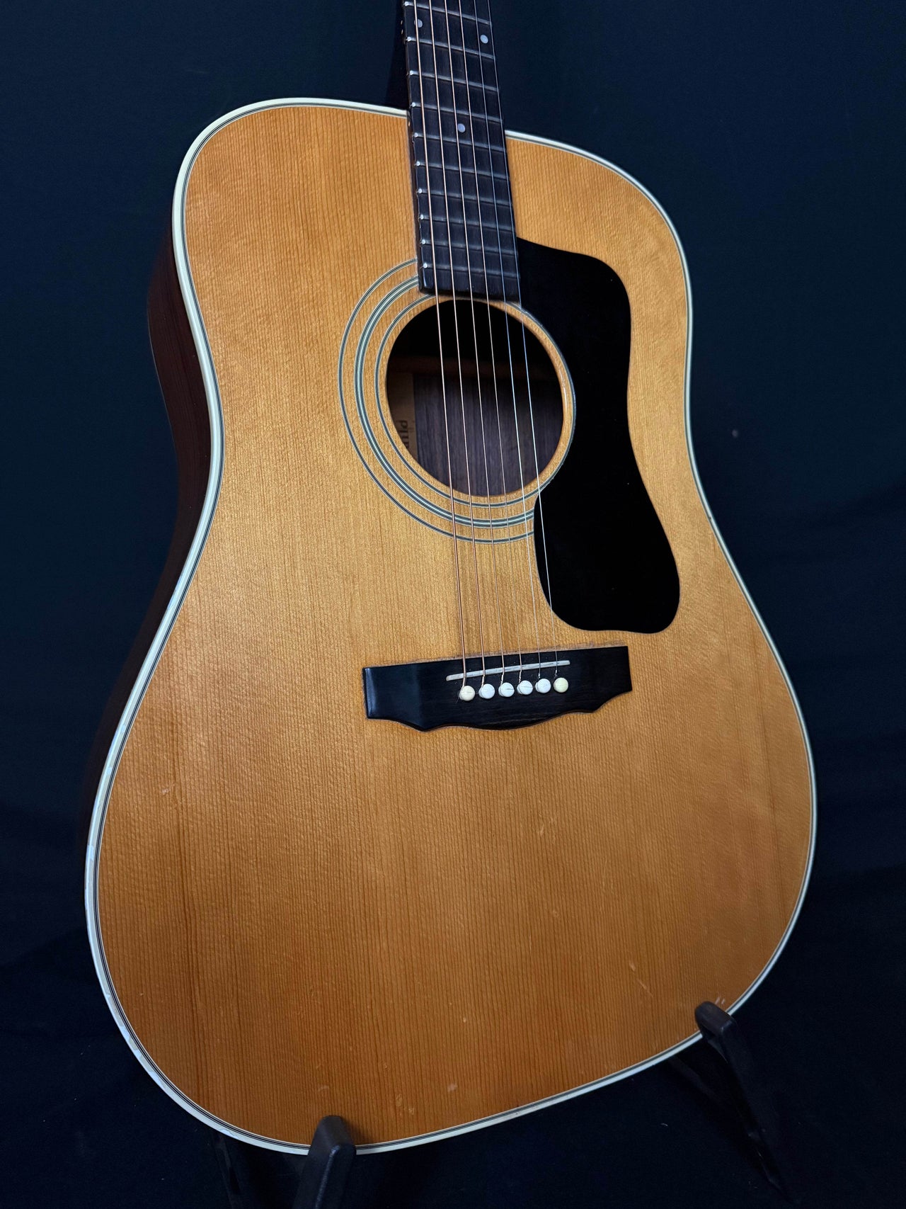 1979 Guild D-50 - Acoustic Corner