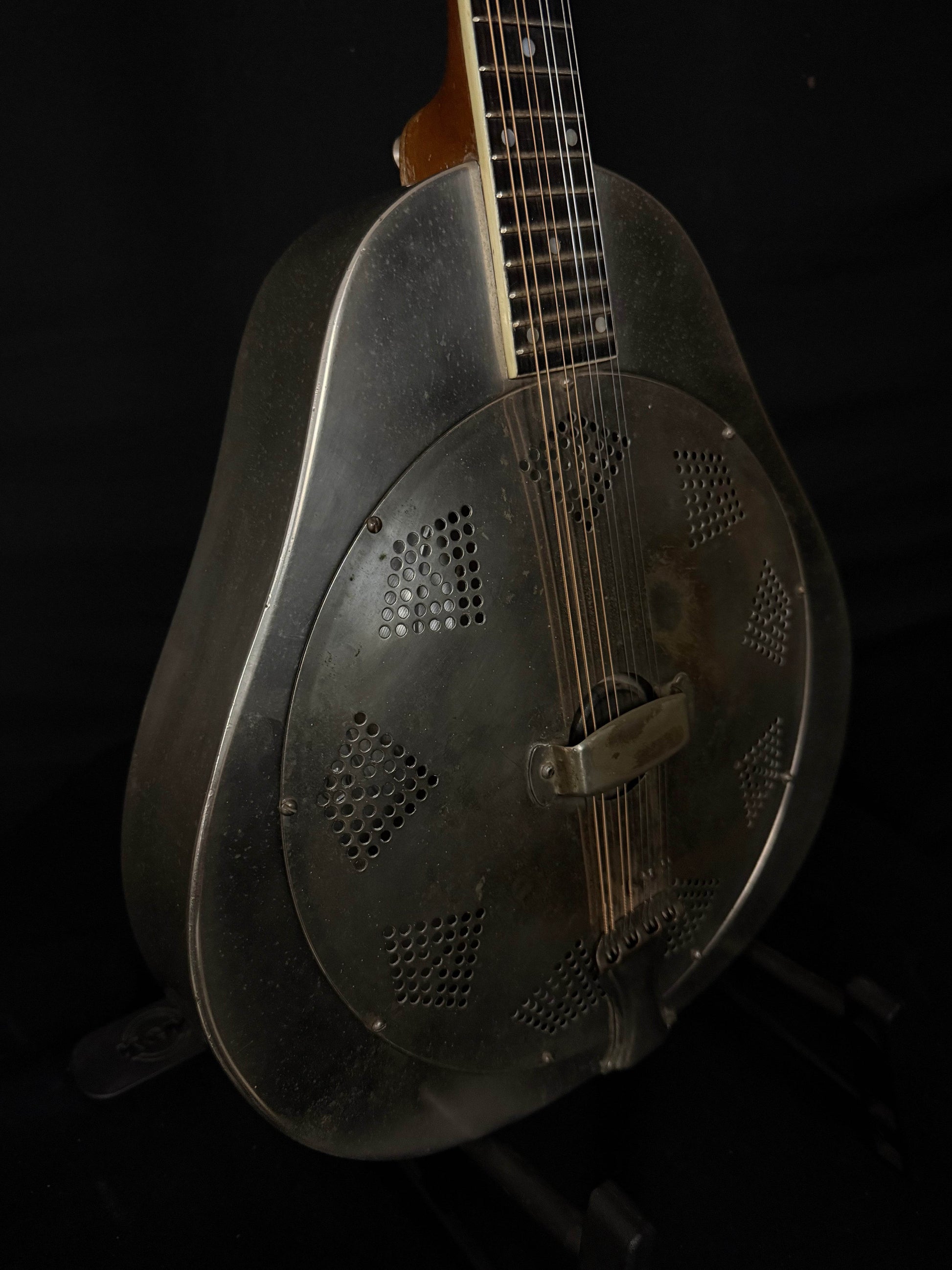 1928-34 National Style 1 Mandolin - Acoustic Corner