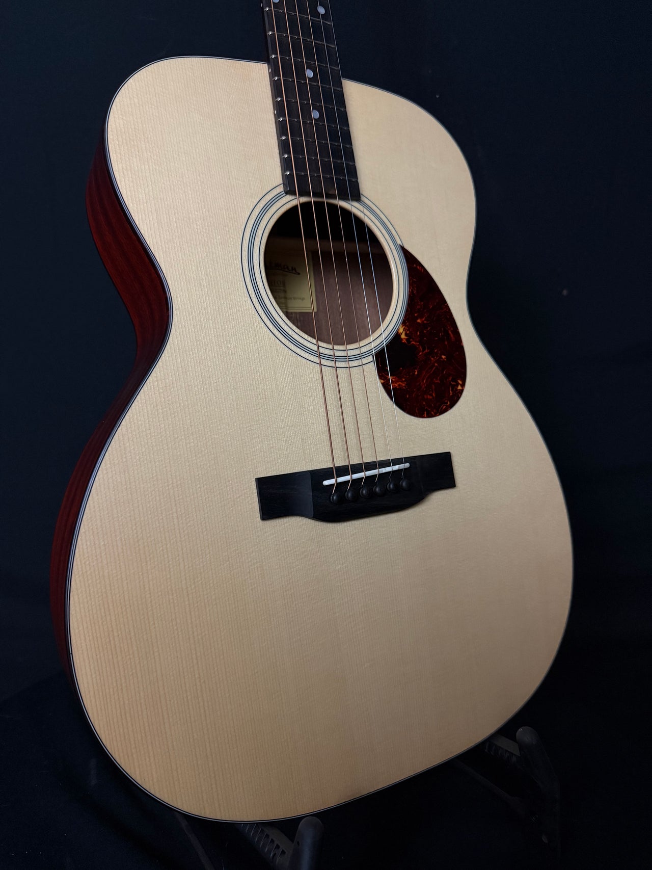 Eastman E1OM Sitka Spruce/Sapele