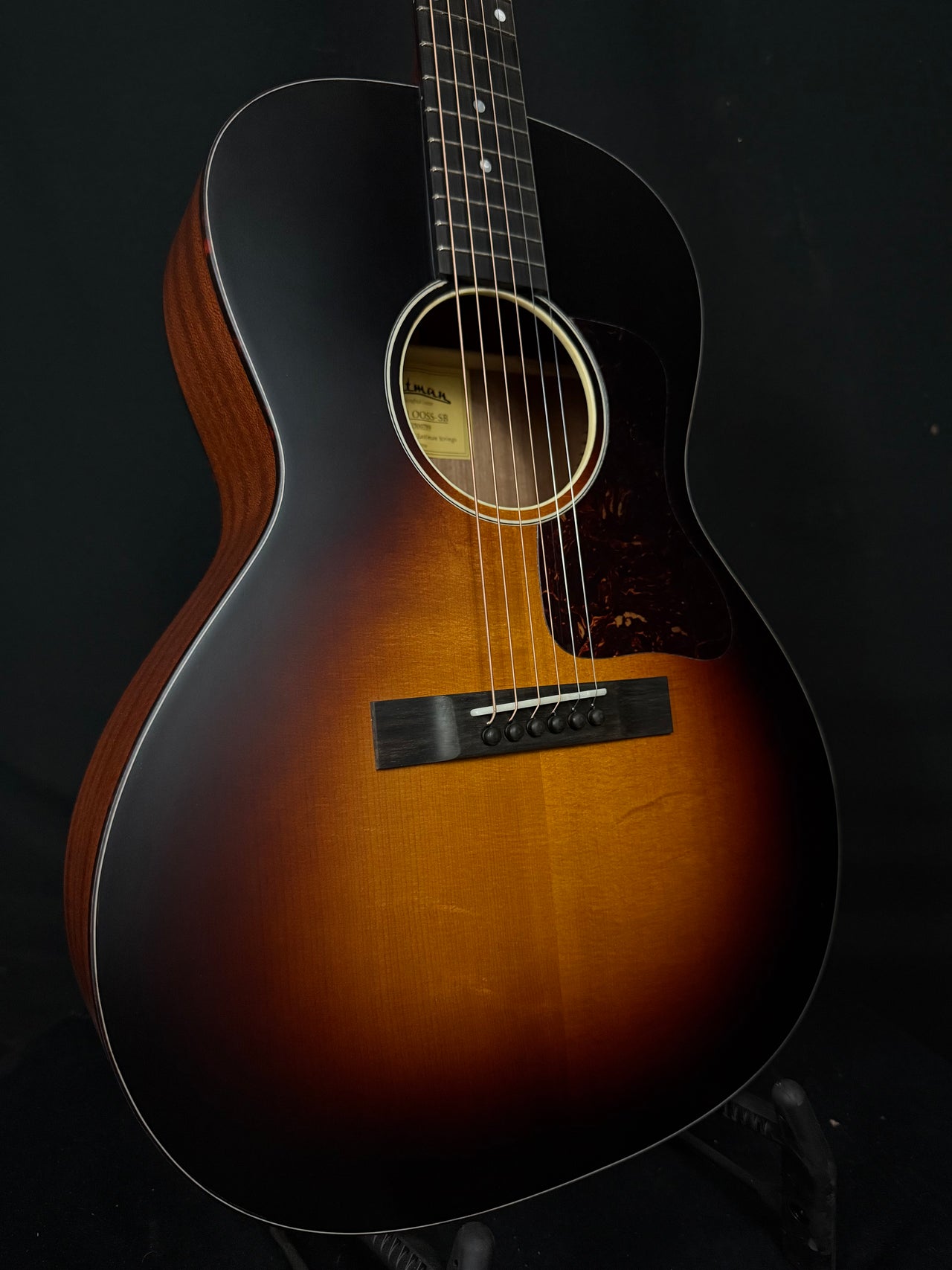 Eastman E1OOSS-SB Acoustic Guitar