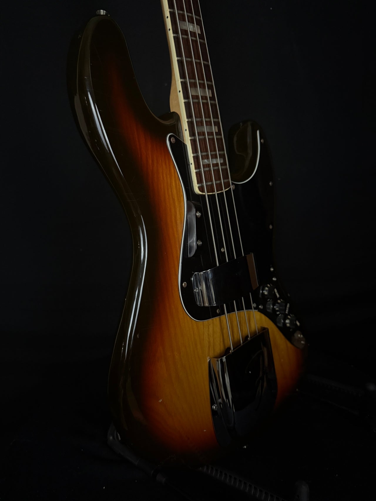 1977-78 Fender Jazz Bass