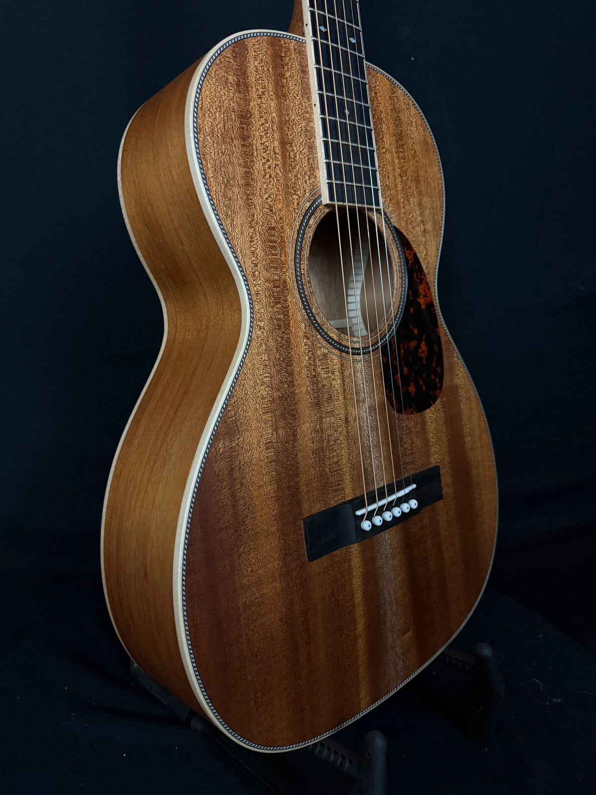 Larrivée 00-40 All Mahogany
