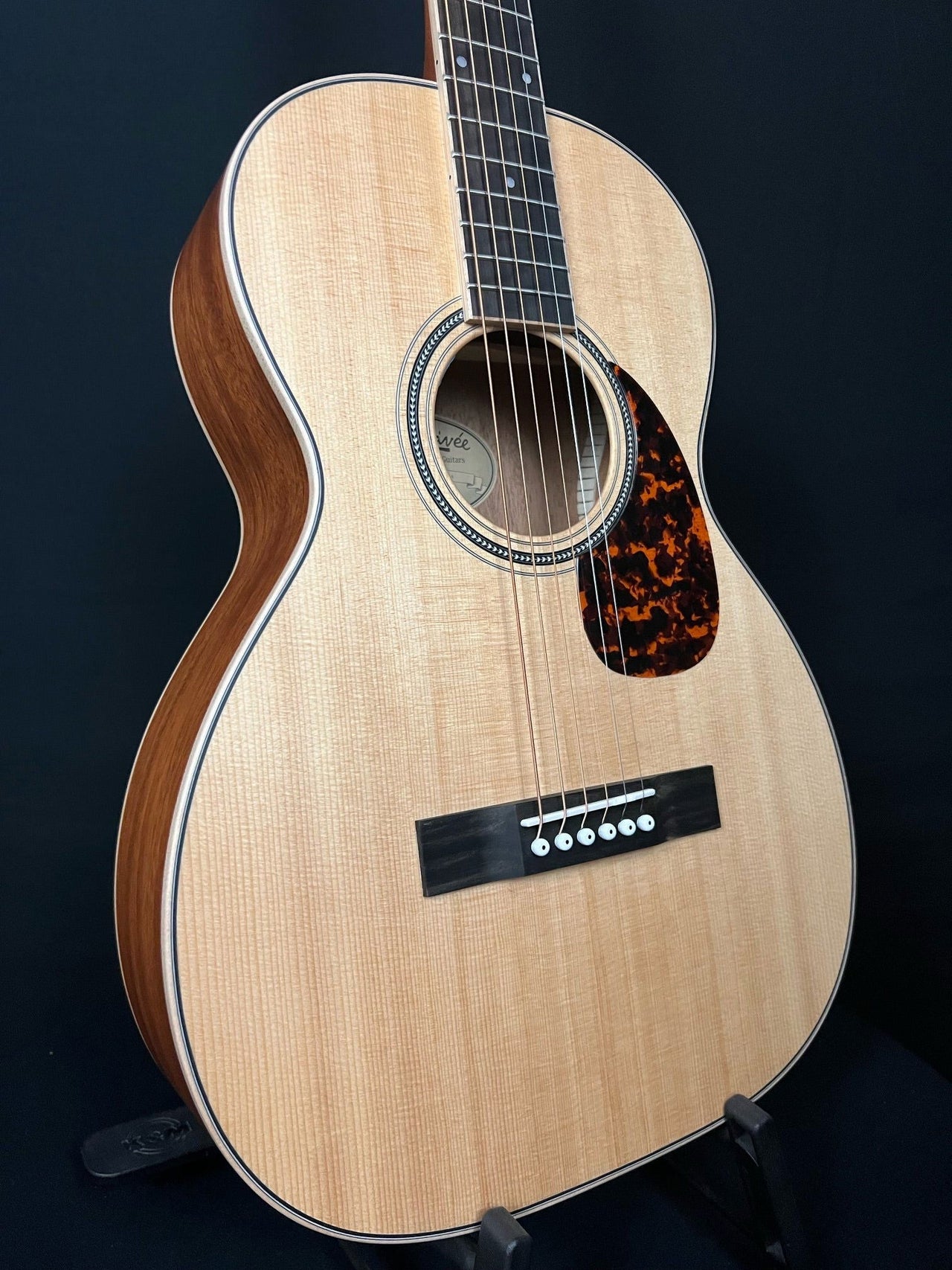 Larrivee 00-3 - Acoustic Corner