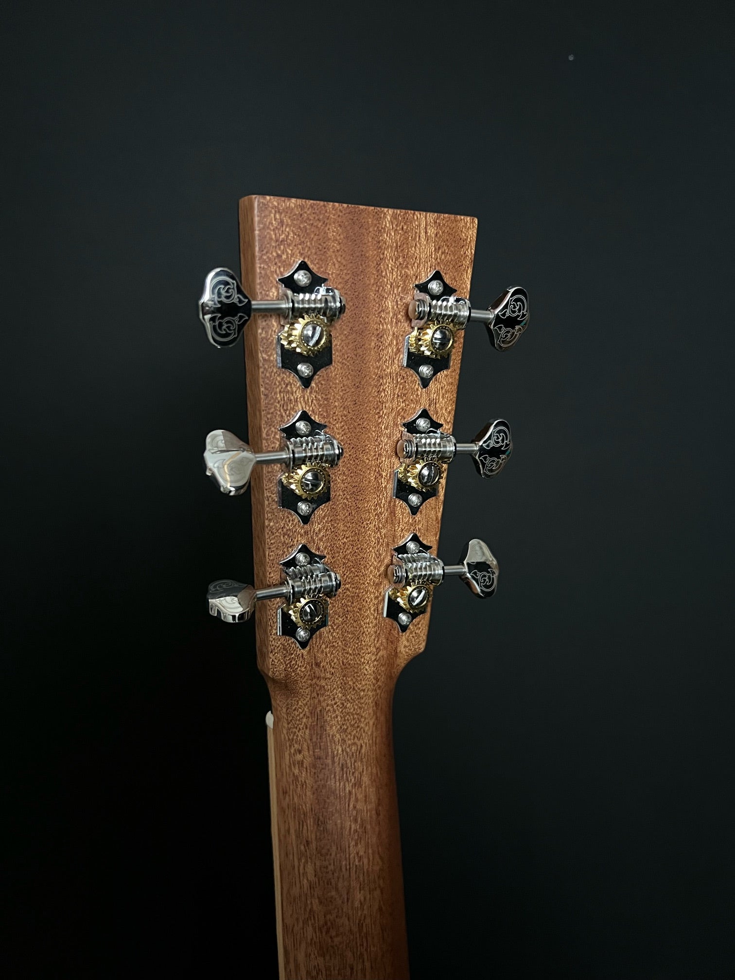 Larrivee 0040 All Mahogany - Acoustic Corner