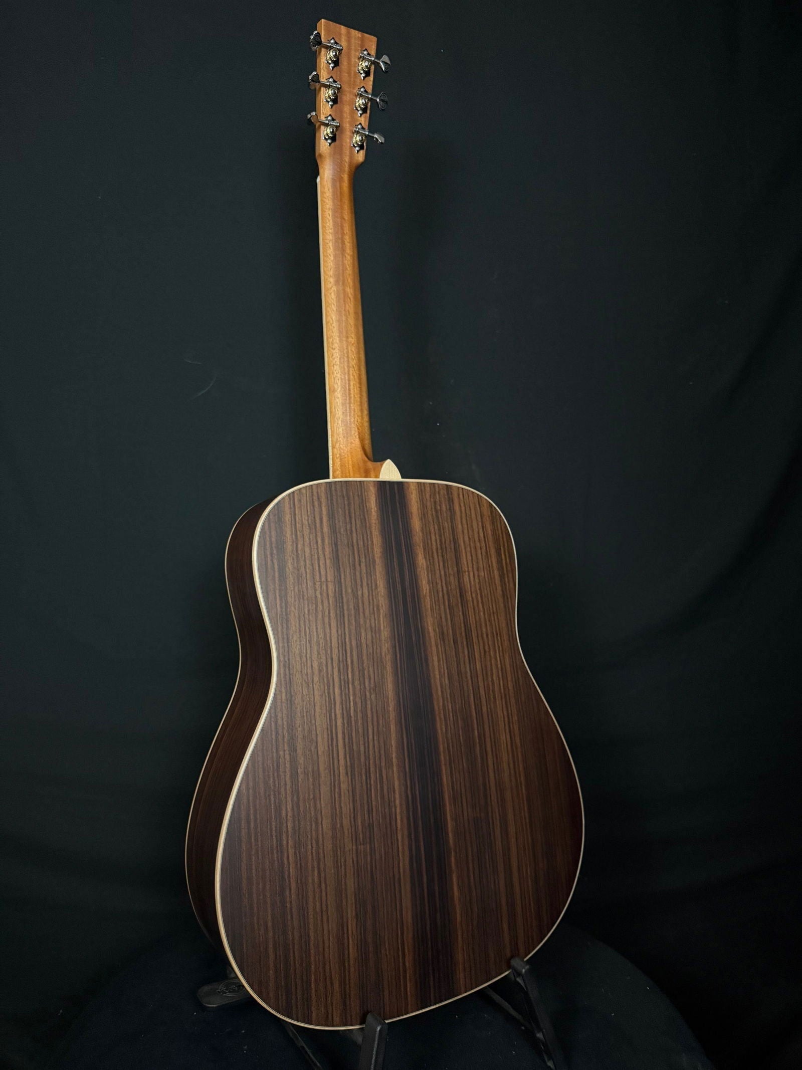 Larrivee D40R - Acoustic Corner