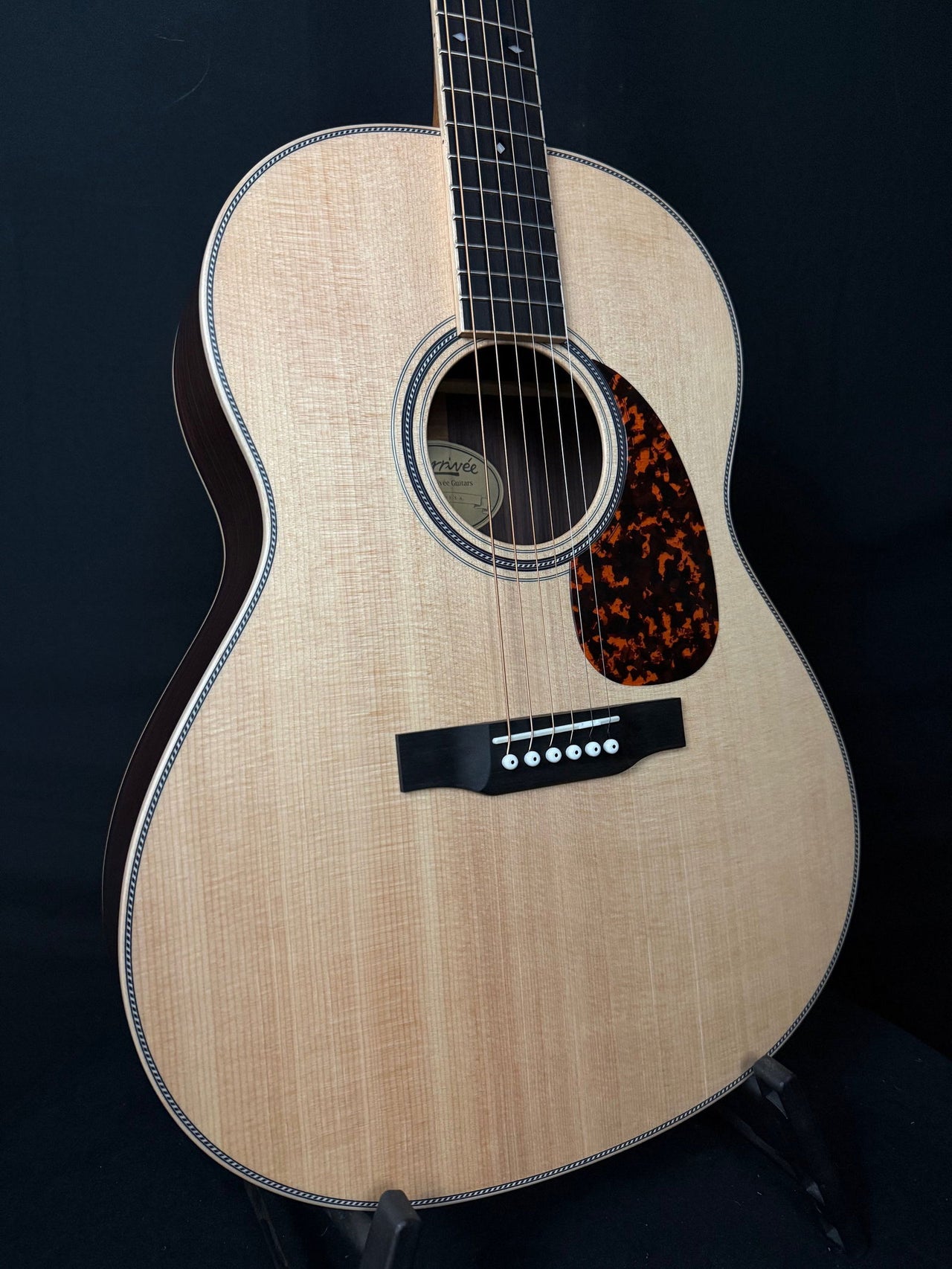 Larrivee L40R - Acoustic Corner