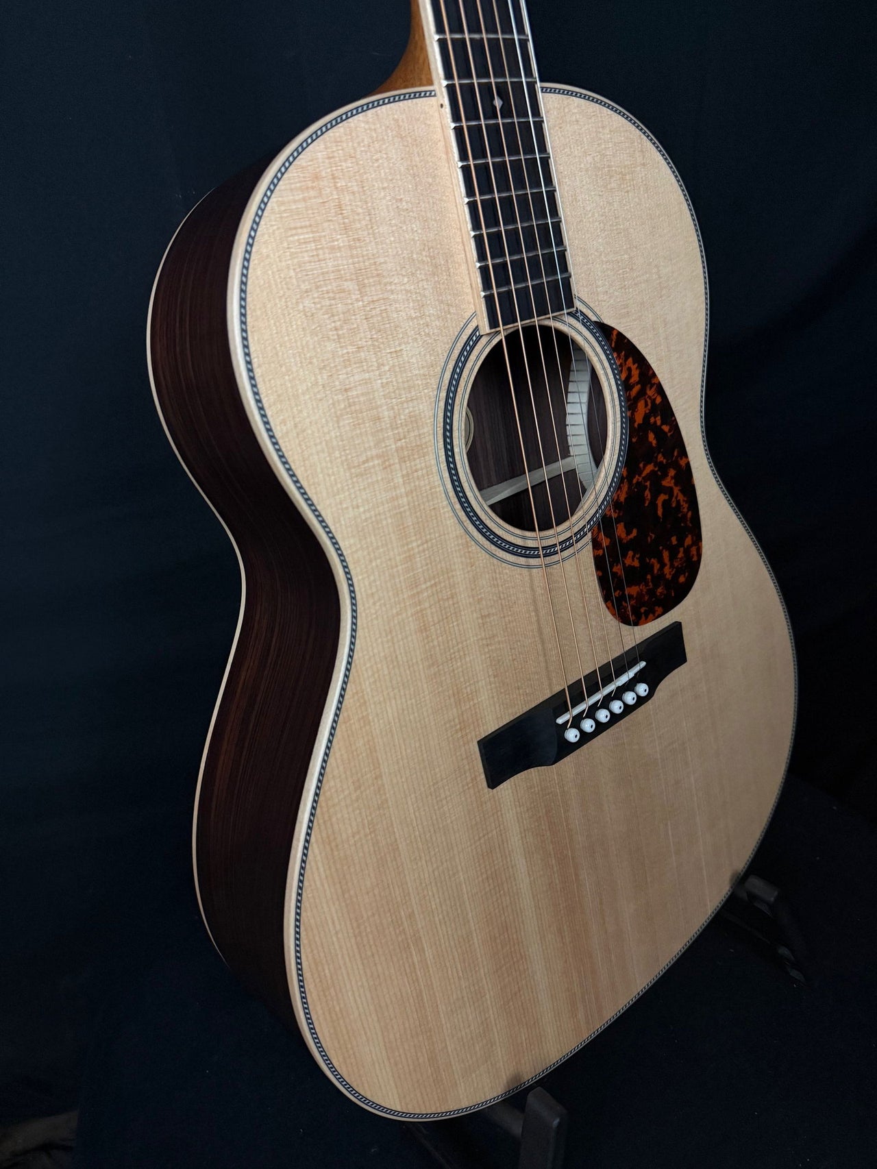 Larrivee L40R - Acoustic Corner