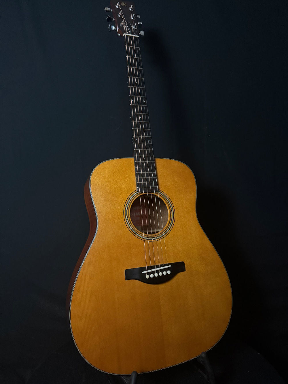 Yamaha FG5 Red Label Reissue acoustic guitar body