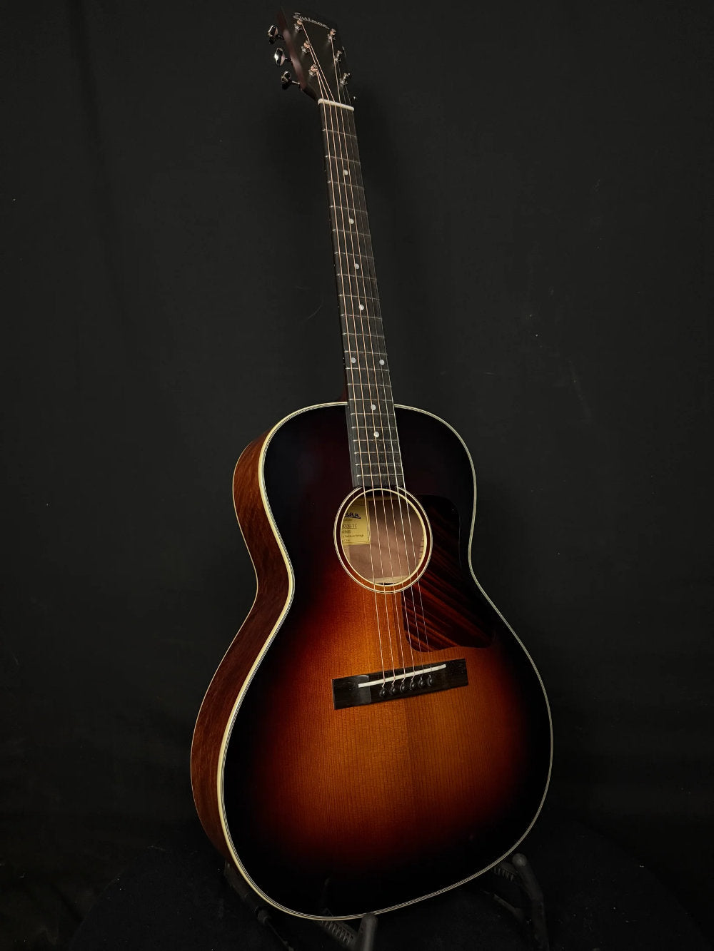 Eastman E10 00SS-TC sunburst finish