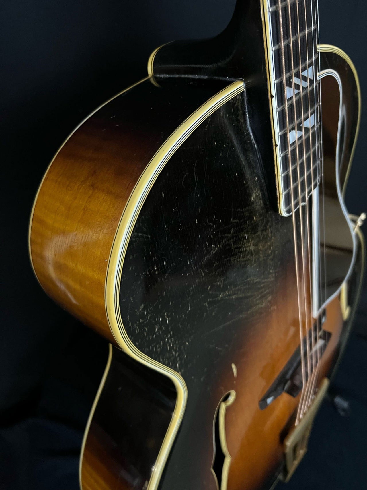 1936 Gibson Super 400 - Acoustic Corner