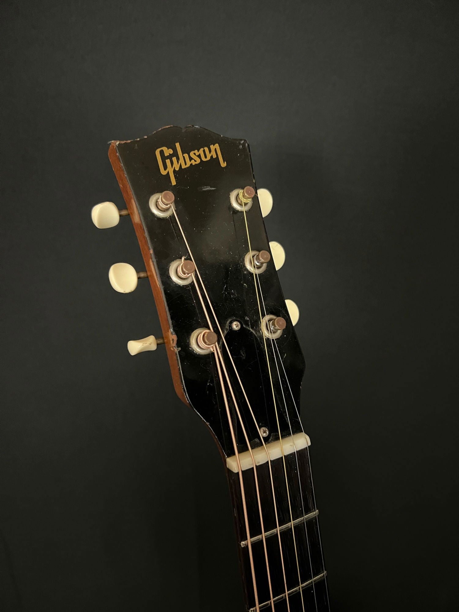 1960 Gibson J-50 ADJ - Acoustic Corner