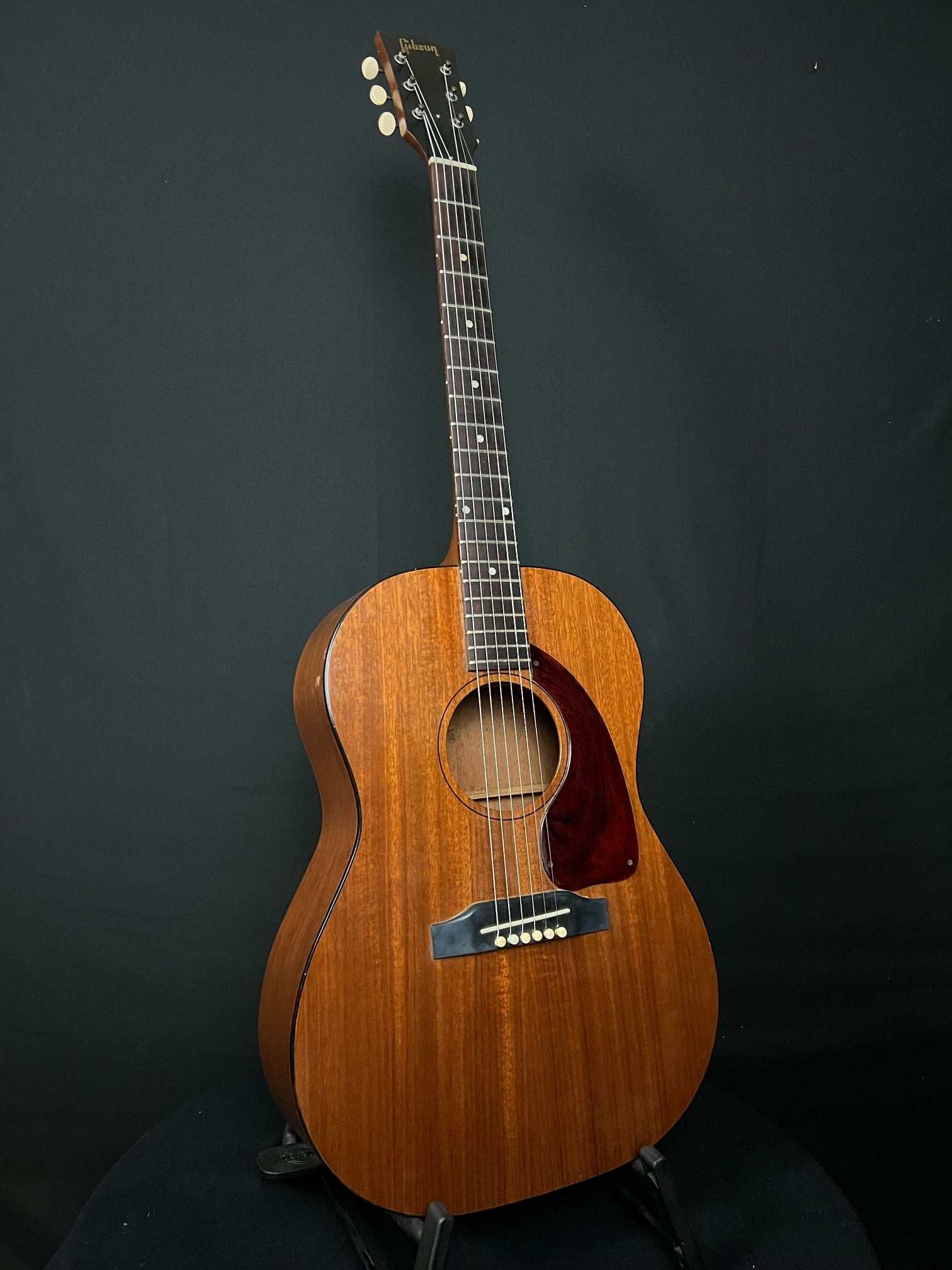 1964 Gibson LG-0 - Acoustic Corner