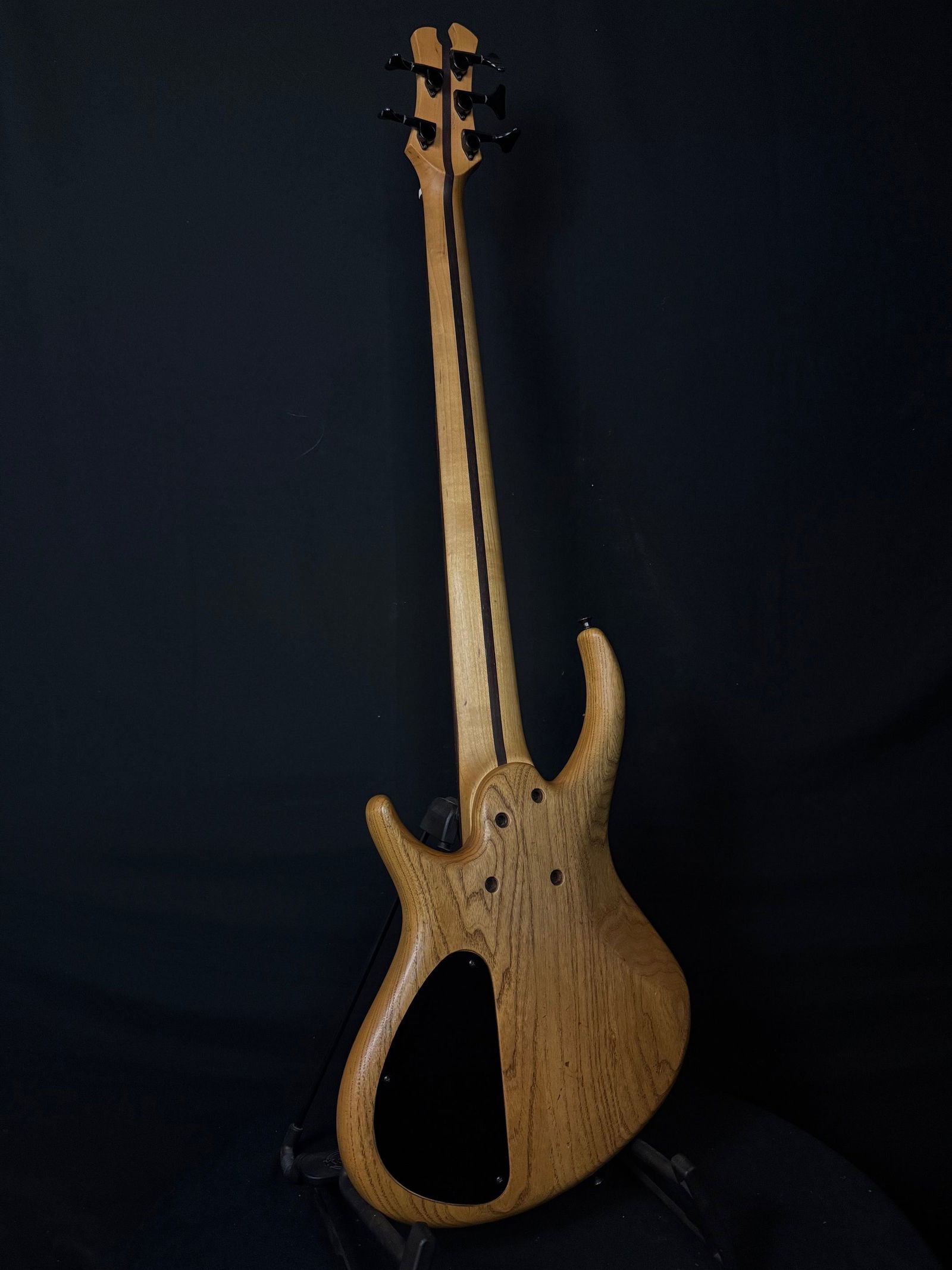 1997 Tobias Growler 5-string - Acoustic Corner