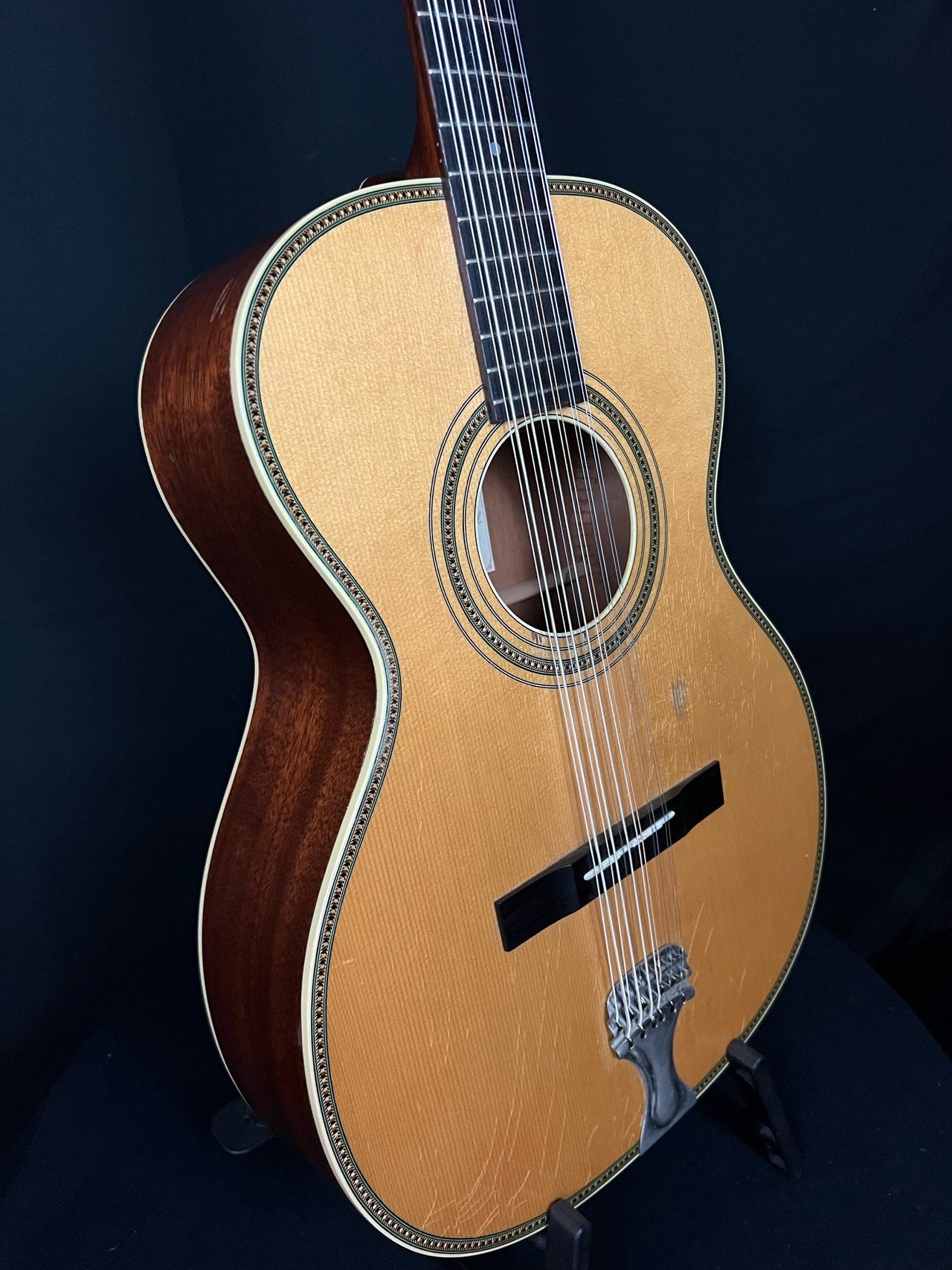 2002 Dell Arte "Leadbelly Stella" built by John Kinard - Acoustic Corner
