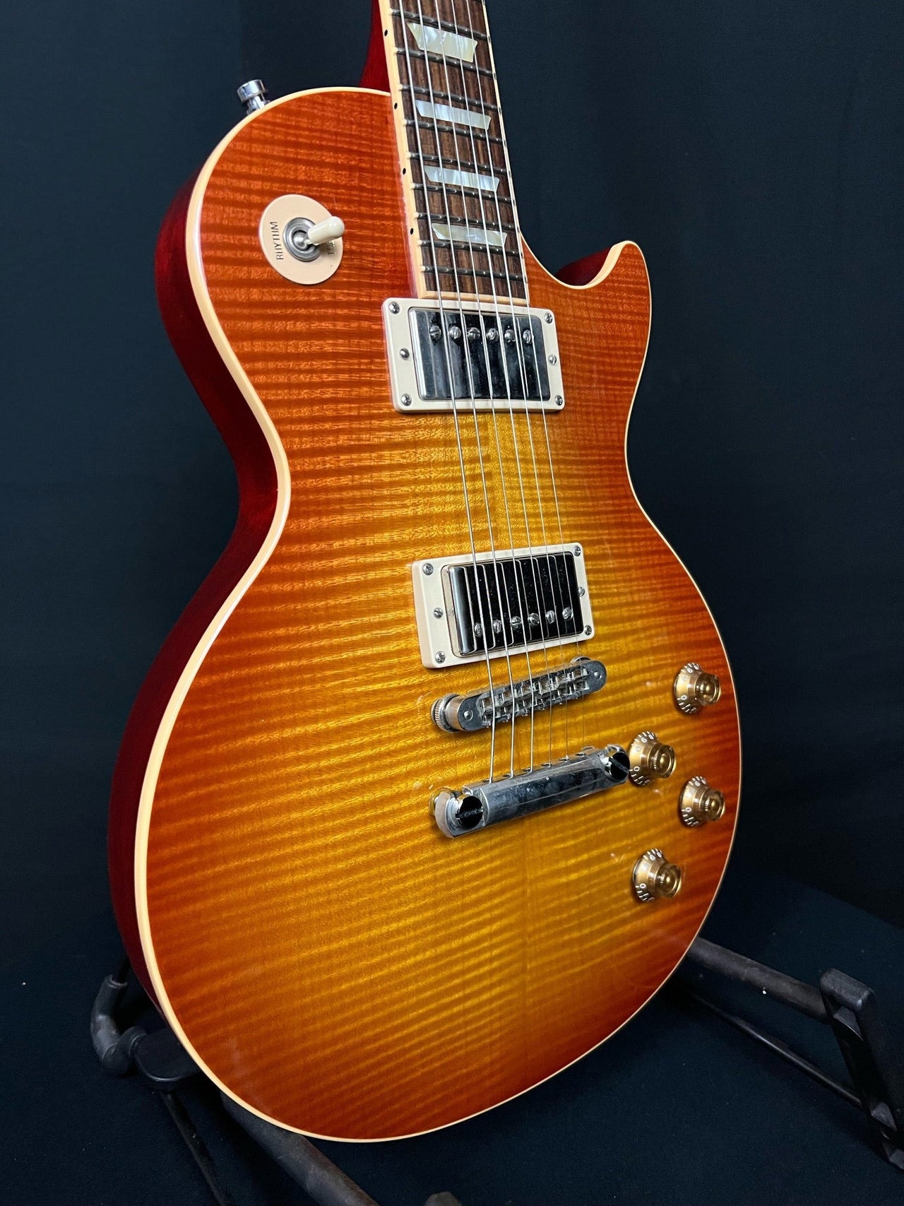 2006 Gibson Les Paul Standard Premier Plus - Acoustic Corner