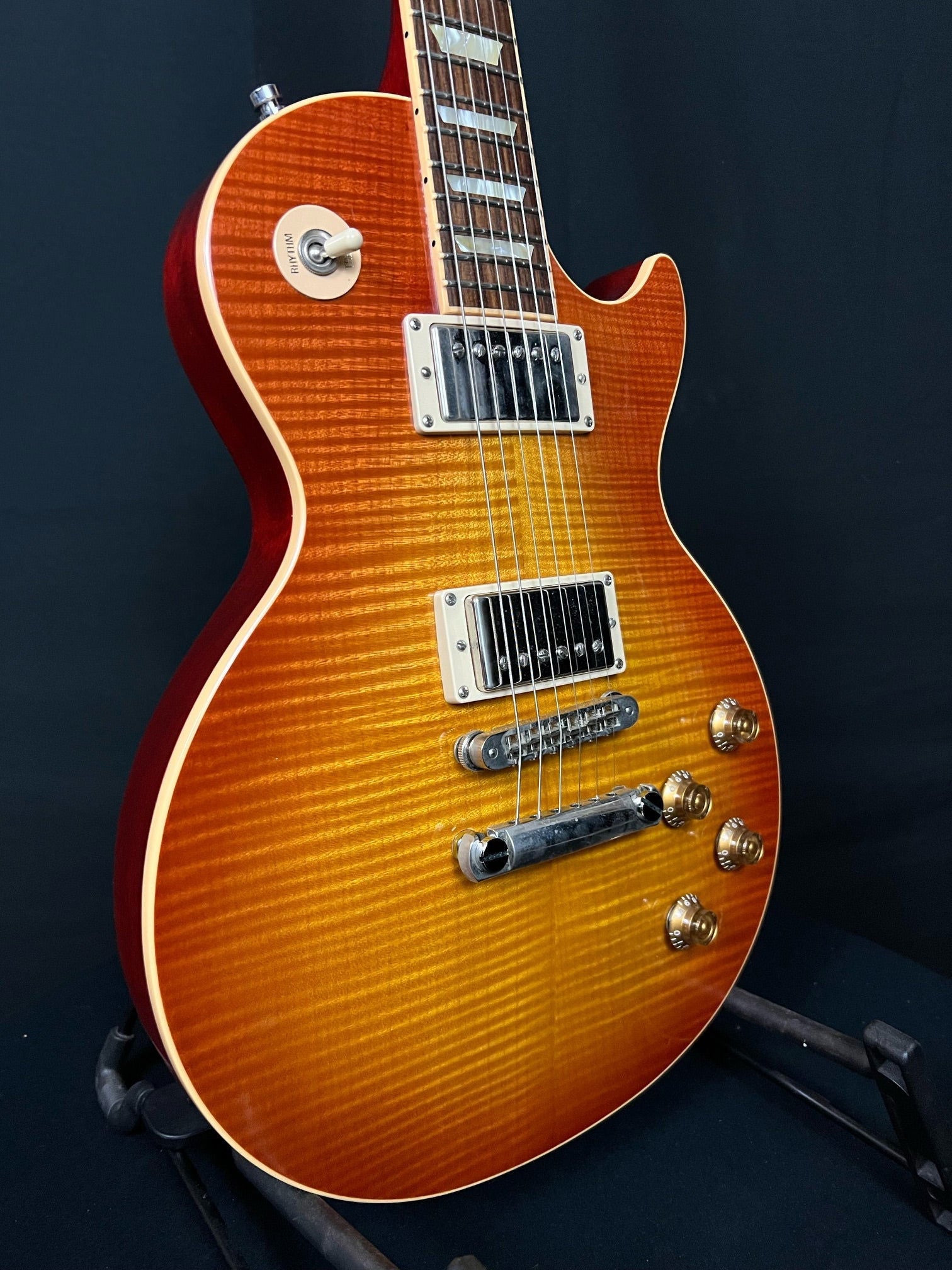 2006 Gibson Les Paul Standard Premier Plus - Acoustic Corner