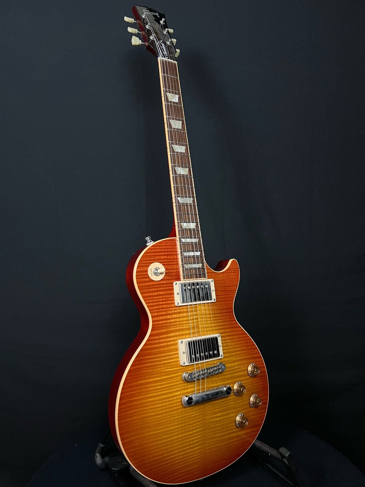 2006 Gibson Les Paul Standard Premier Plus - Acoustic Corner