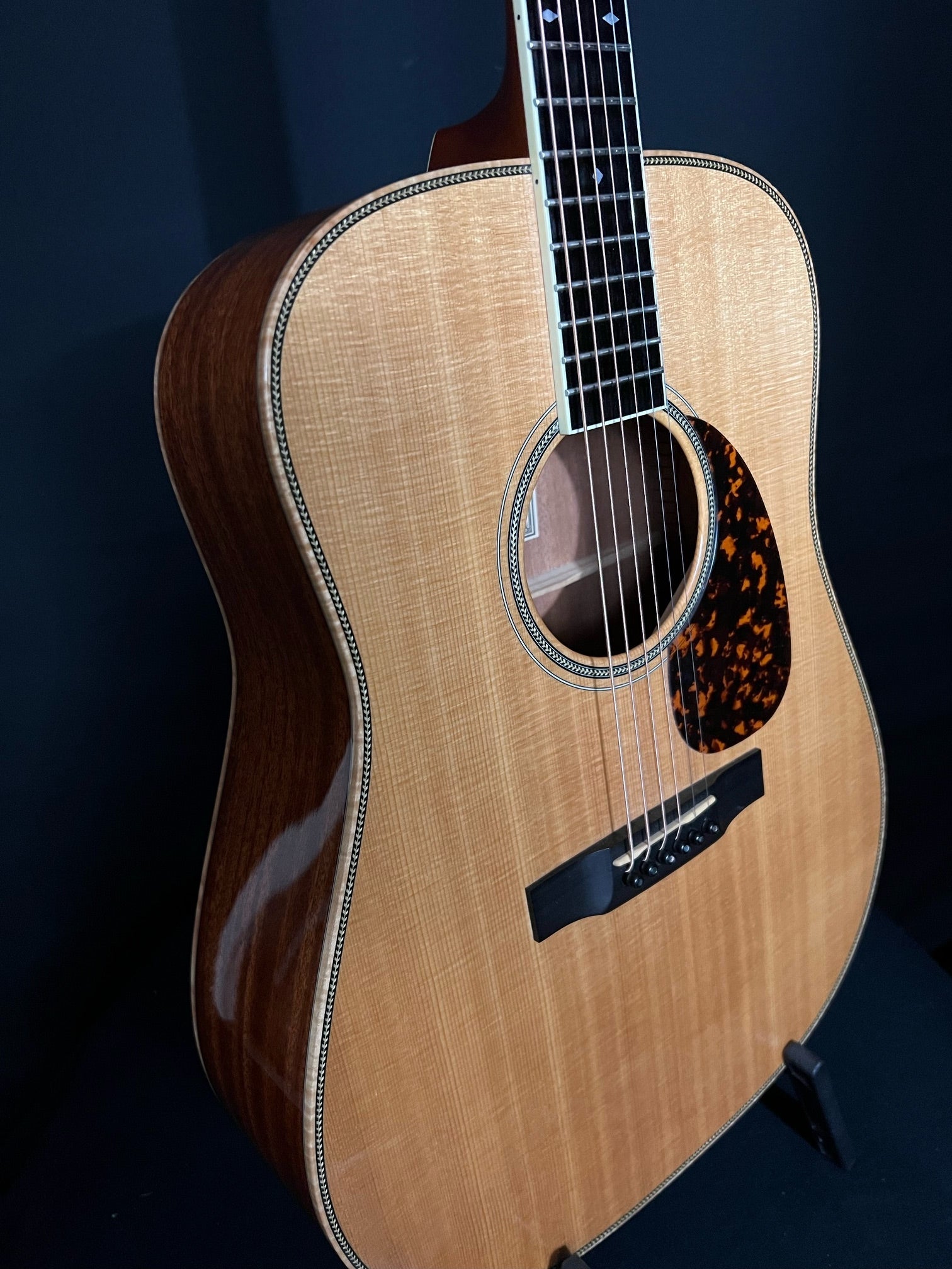 2008 Larrivee D50 - Acoustic Corner