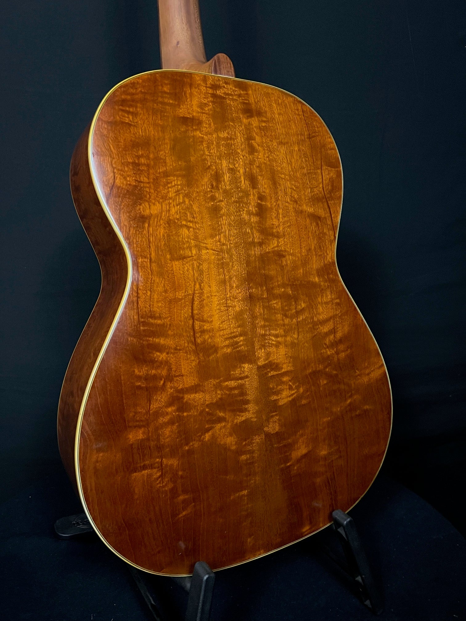 2011 Larry Brown LG copy - Acoustic Corner