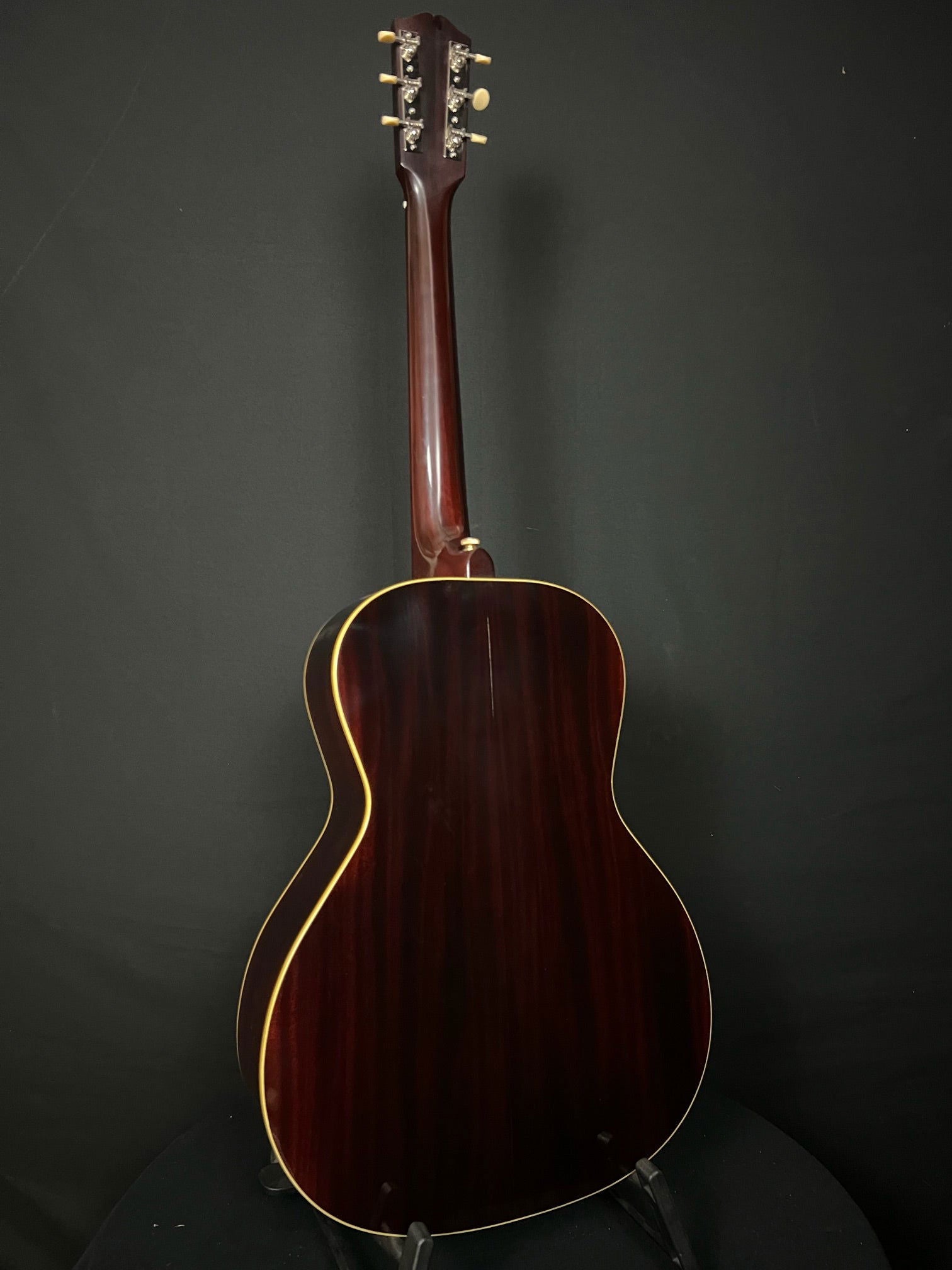 2016 Lawrence Brown L-00 - Acoustic Corner