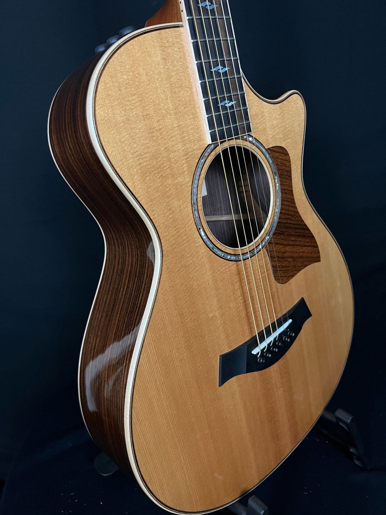 2017 Taylor 812ce 12-fret DLX - Acoustic Corner