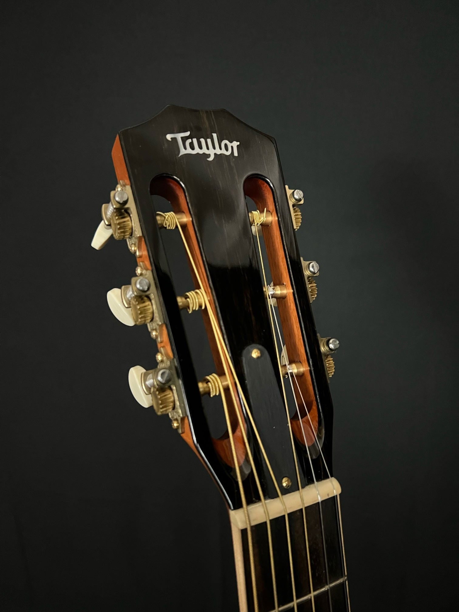 2017 Taylor 812ce 12-fret DLX - Acoustic Corner