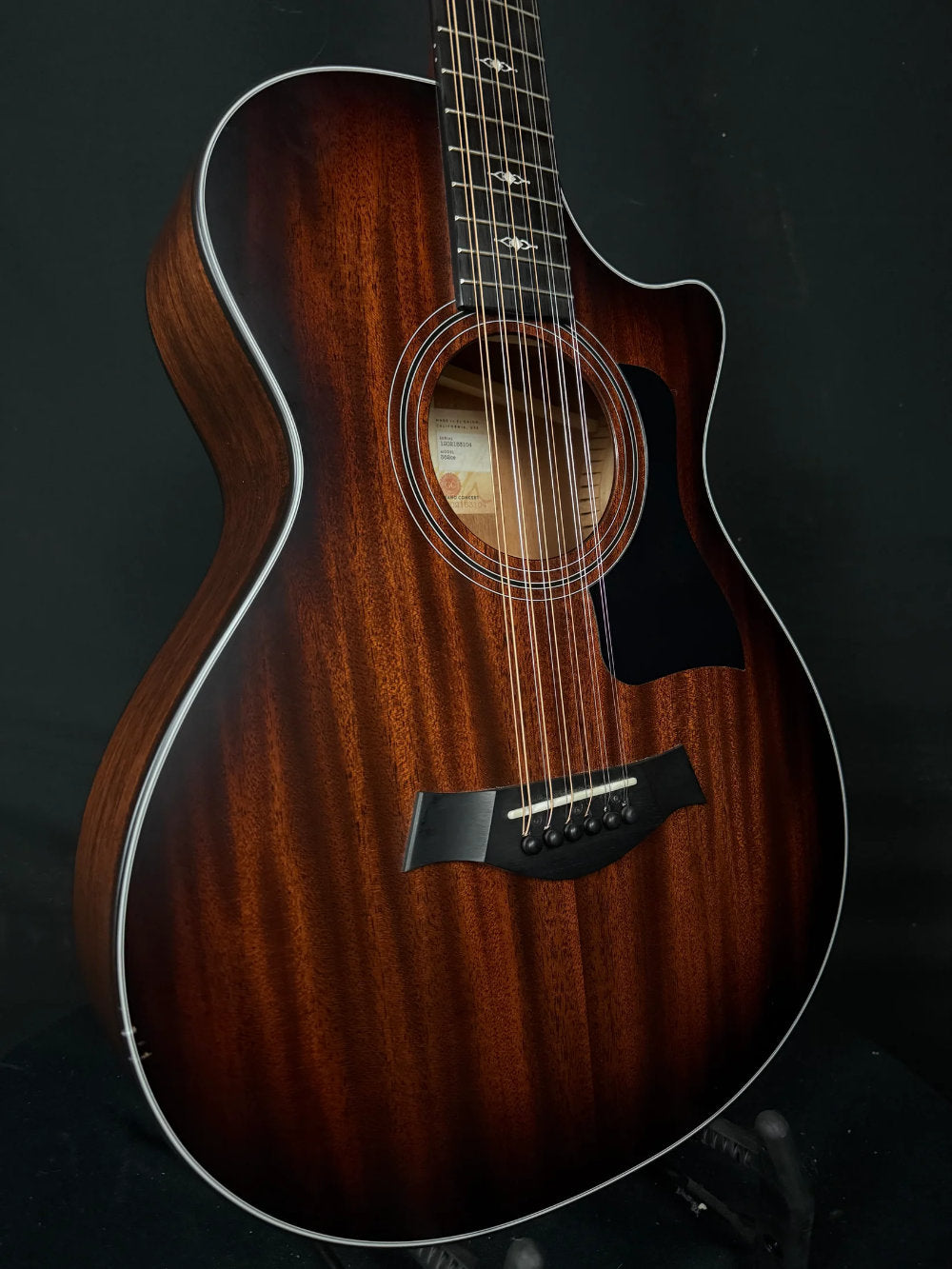 New and Vintage Guitars | Acoustic Corner