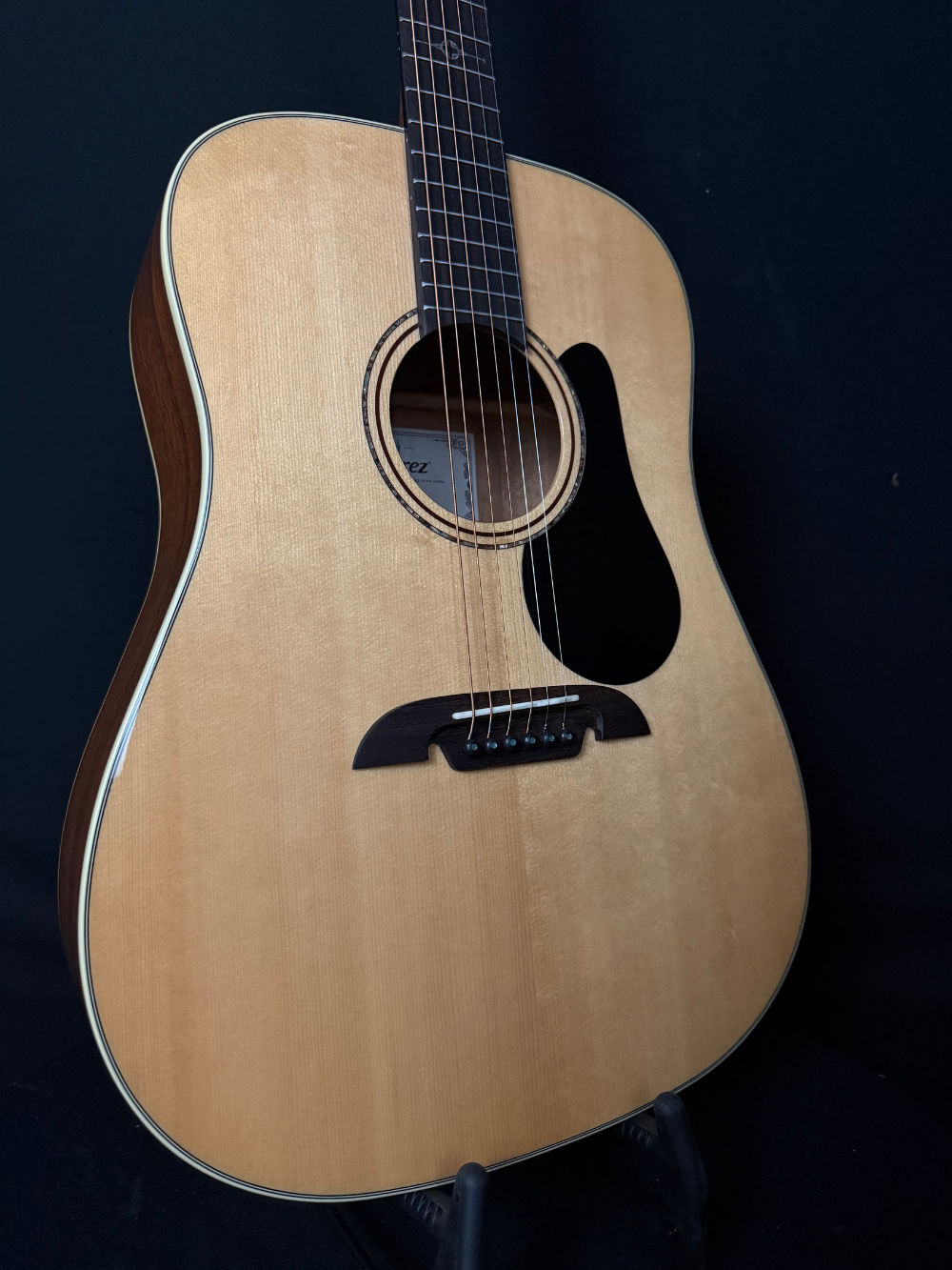 Alvarez AD60 Dreadnought acoustic guitar body