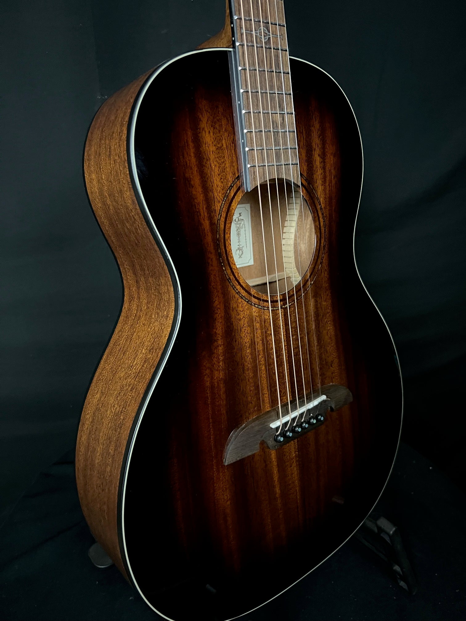 Alvarez AP66SHB Parlor - Acoustic Corner