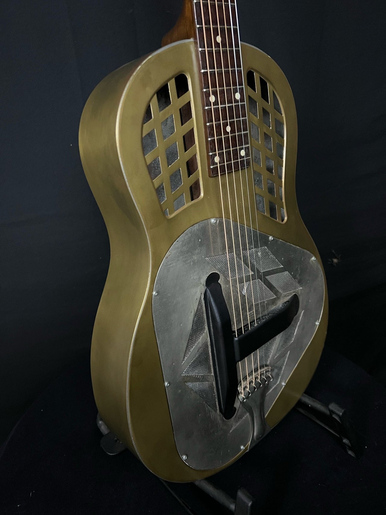 Circa 1942 National Tricone Roundneck - Acoustic Corner