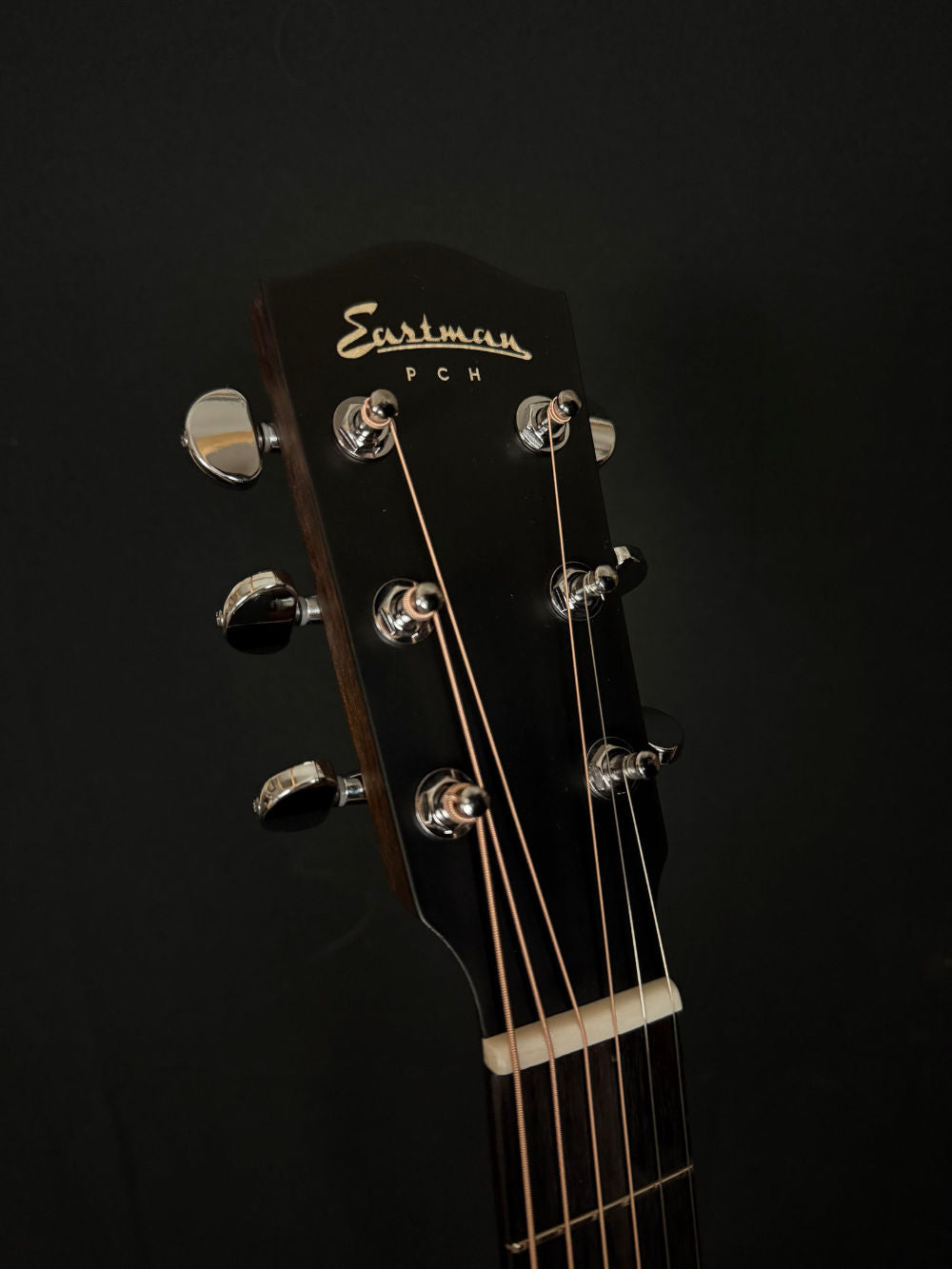 Eastman PCH2-OM acoustic guitar headstock
