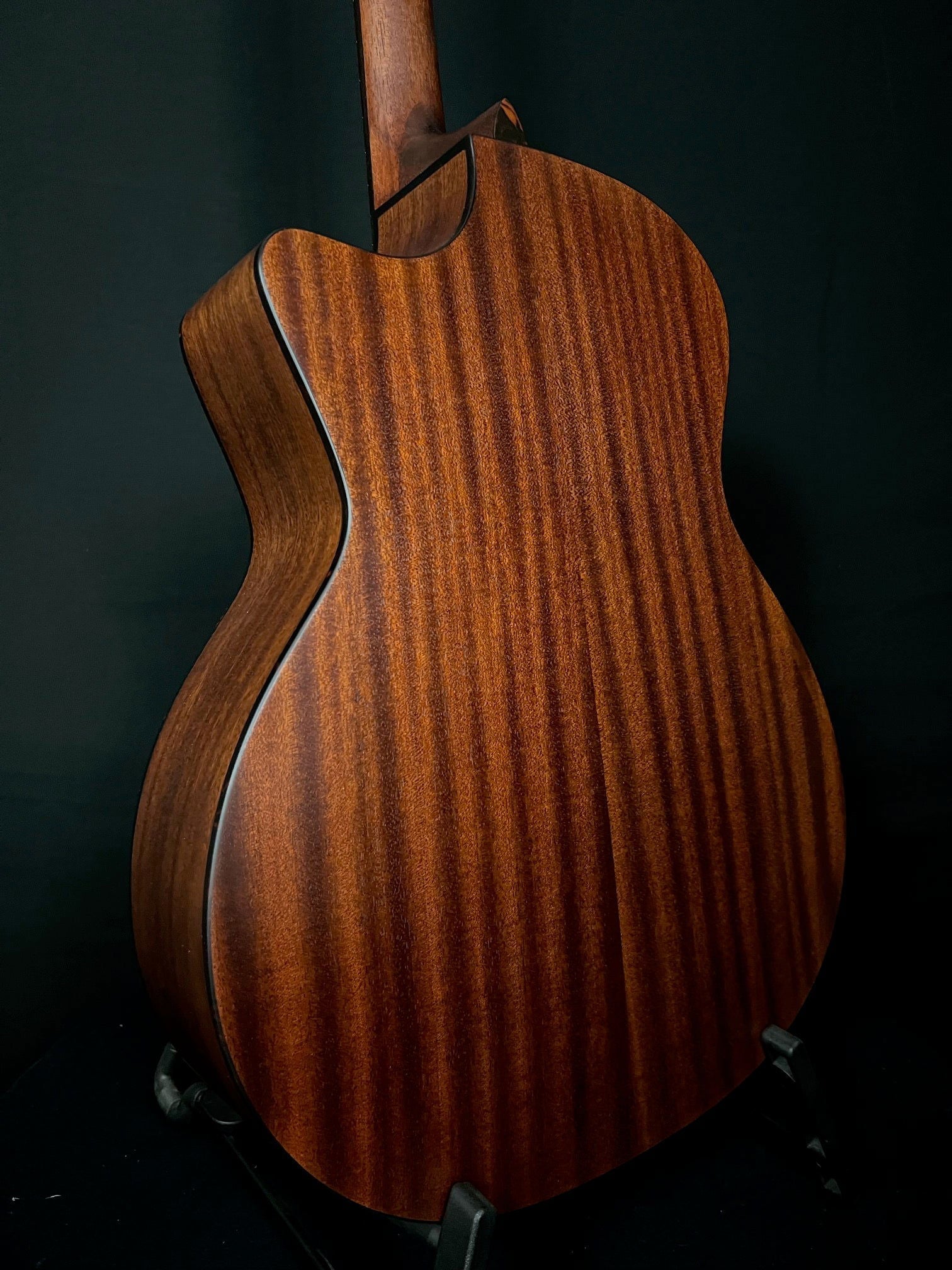 Eastman AC122-1CE - Acoustic Corner