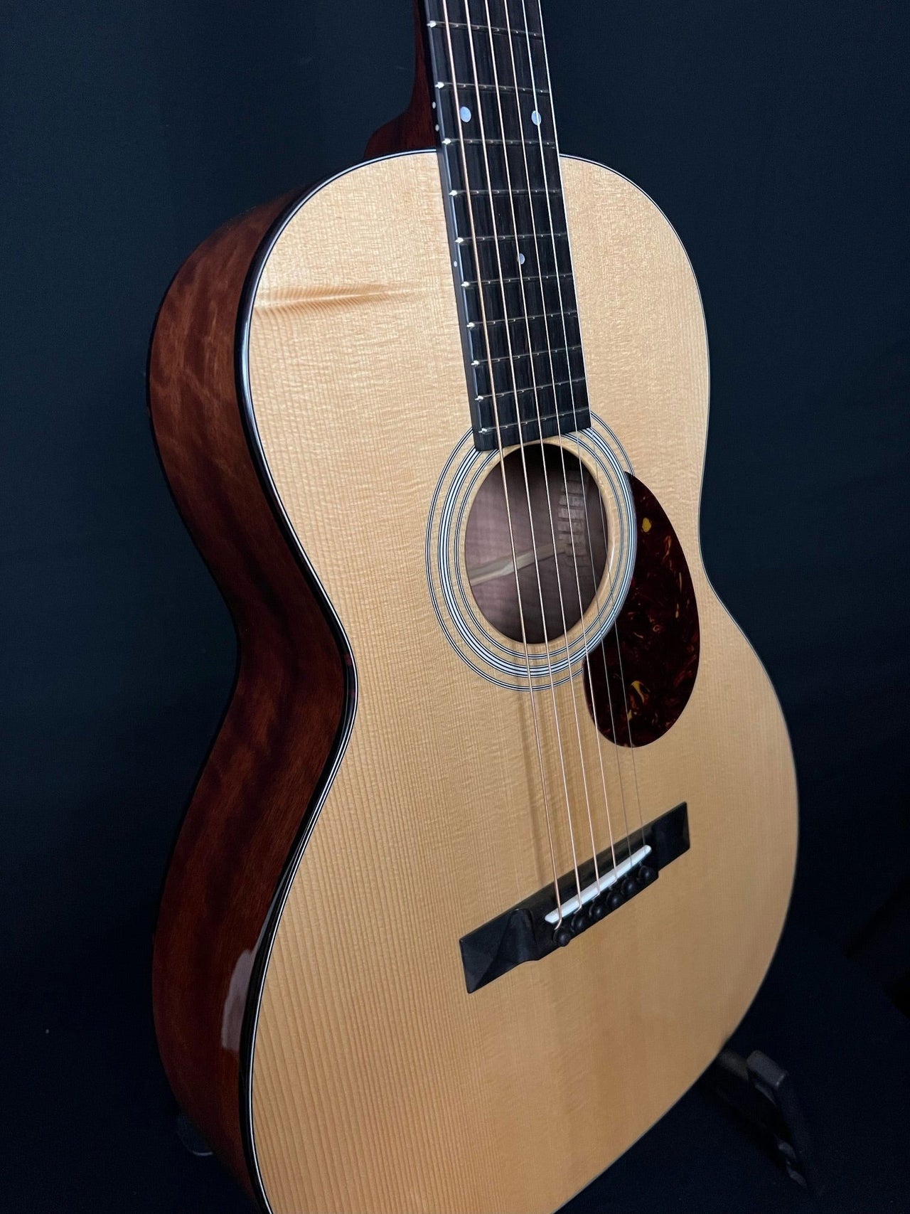 Eastman E10-00-TC - Acoustic Corner
