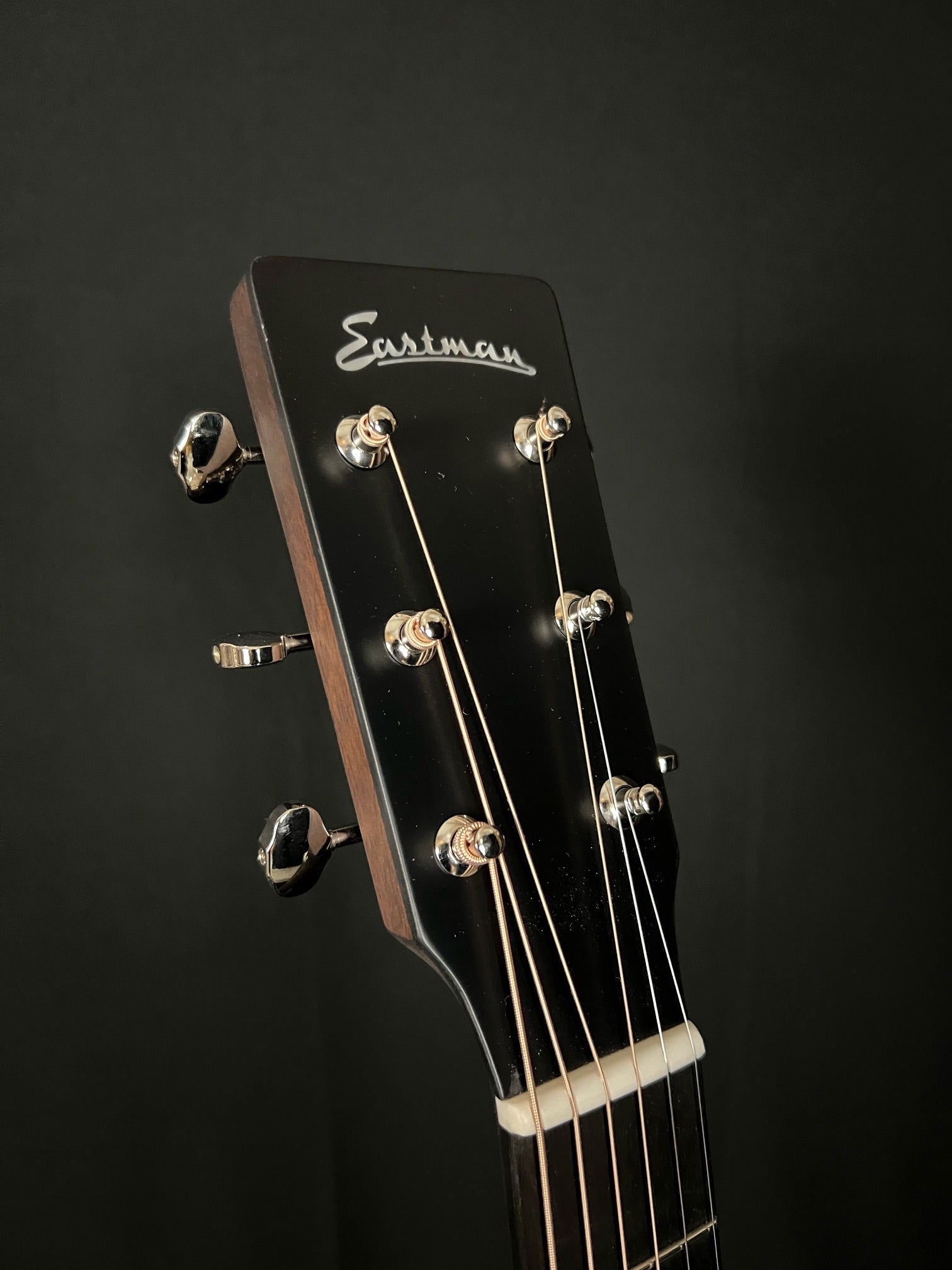 Eastman E1OM-SP - Acoustic Corner
