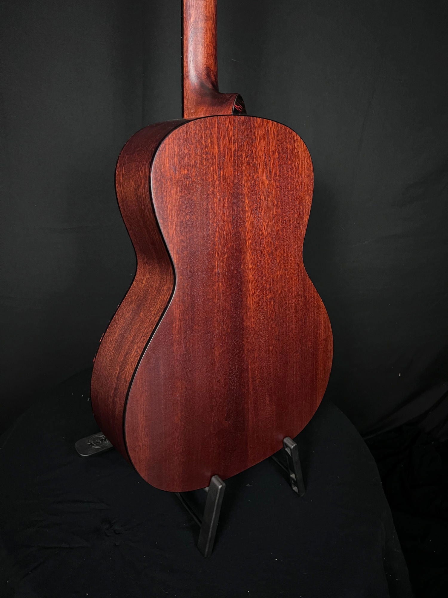 Eastman E1OOSS-SB Acoustic Guitar - Acoustic Corner
