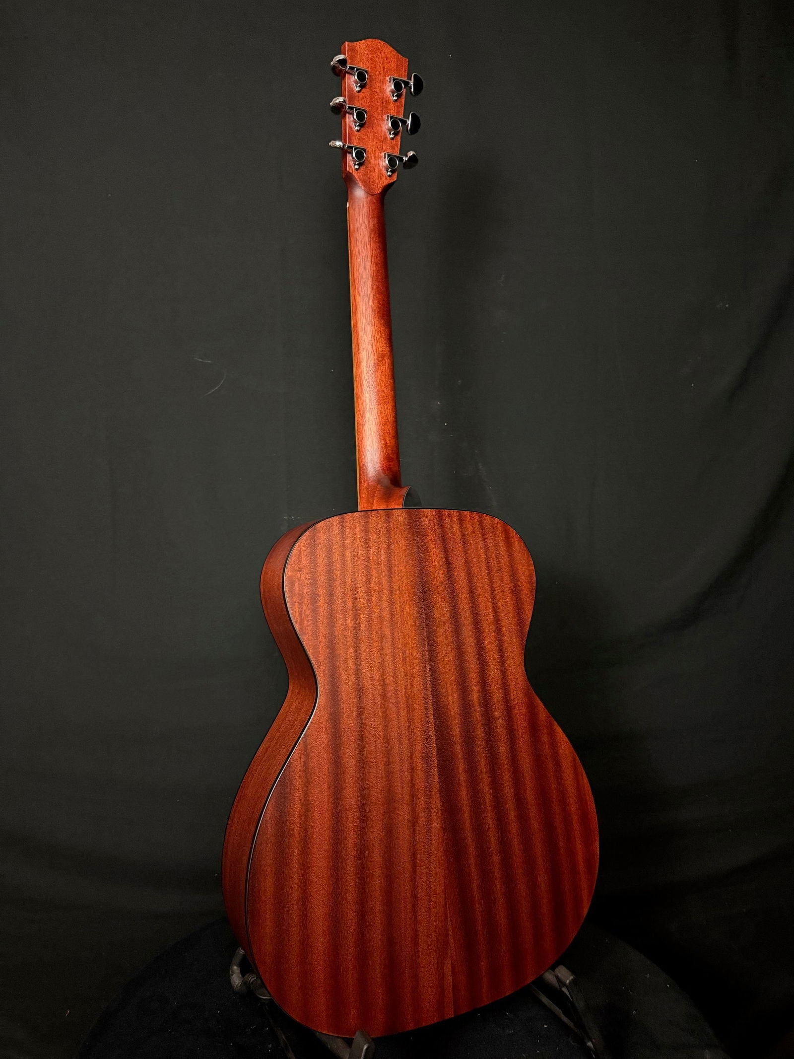 Eastman PCH1-OM-CLA - Acoustic Corner